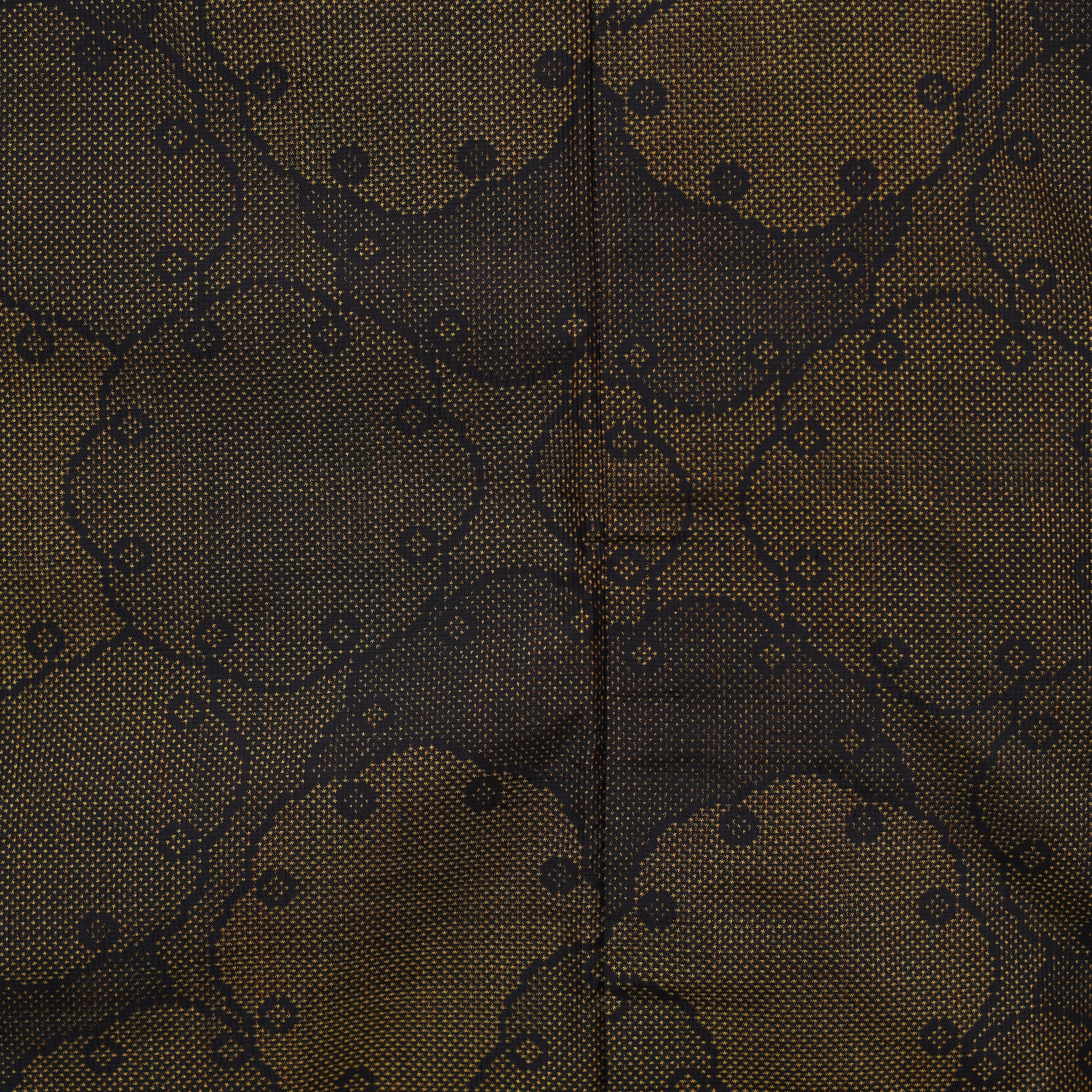 [certificate]Premium Oshima Fabric: 0519_01 | Whispering Vine