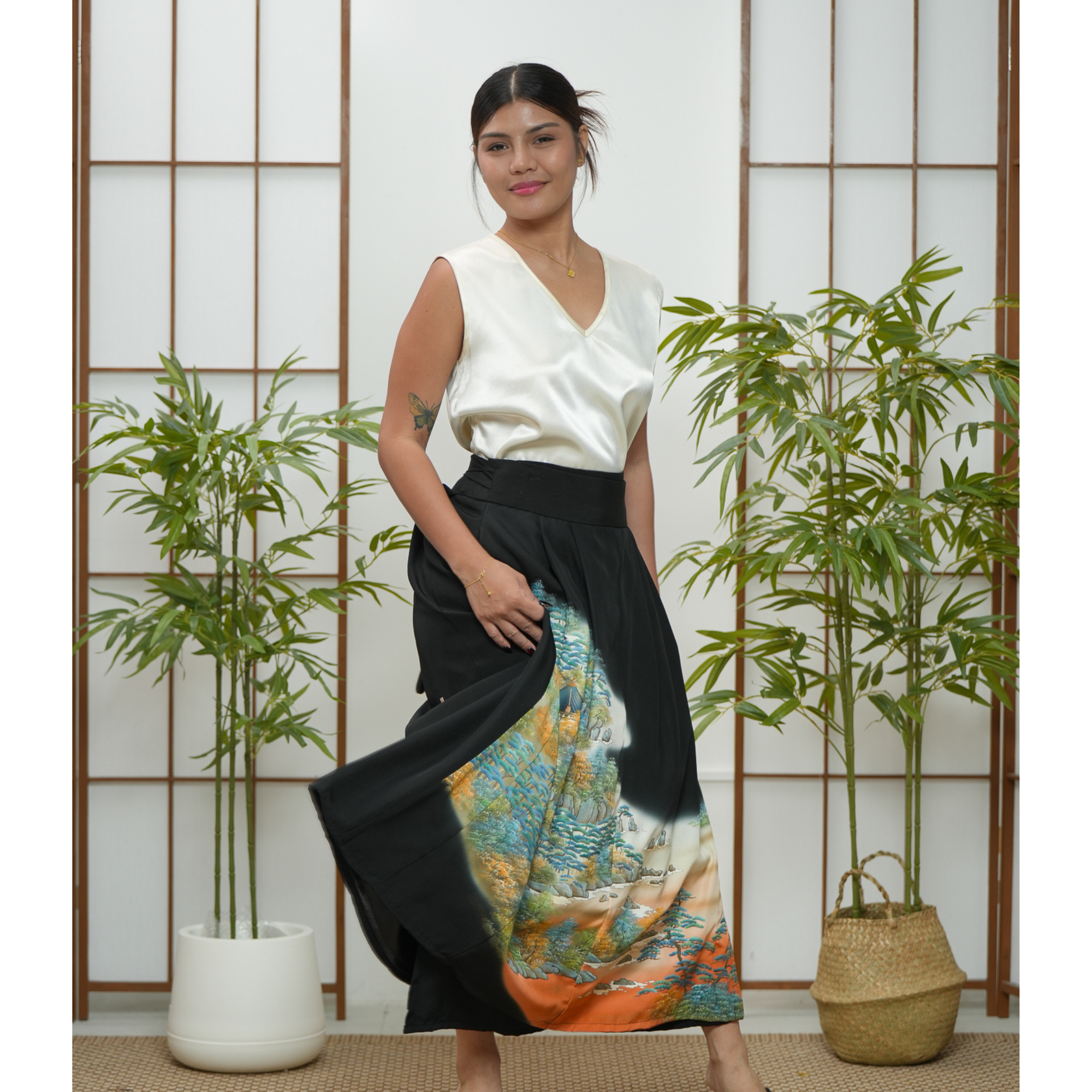 Premium On-hand: Black Hanbok Skirt | HS7744M | 1P