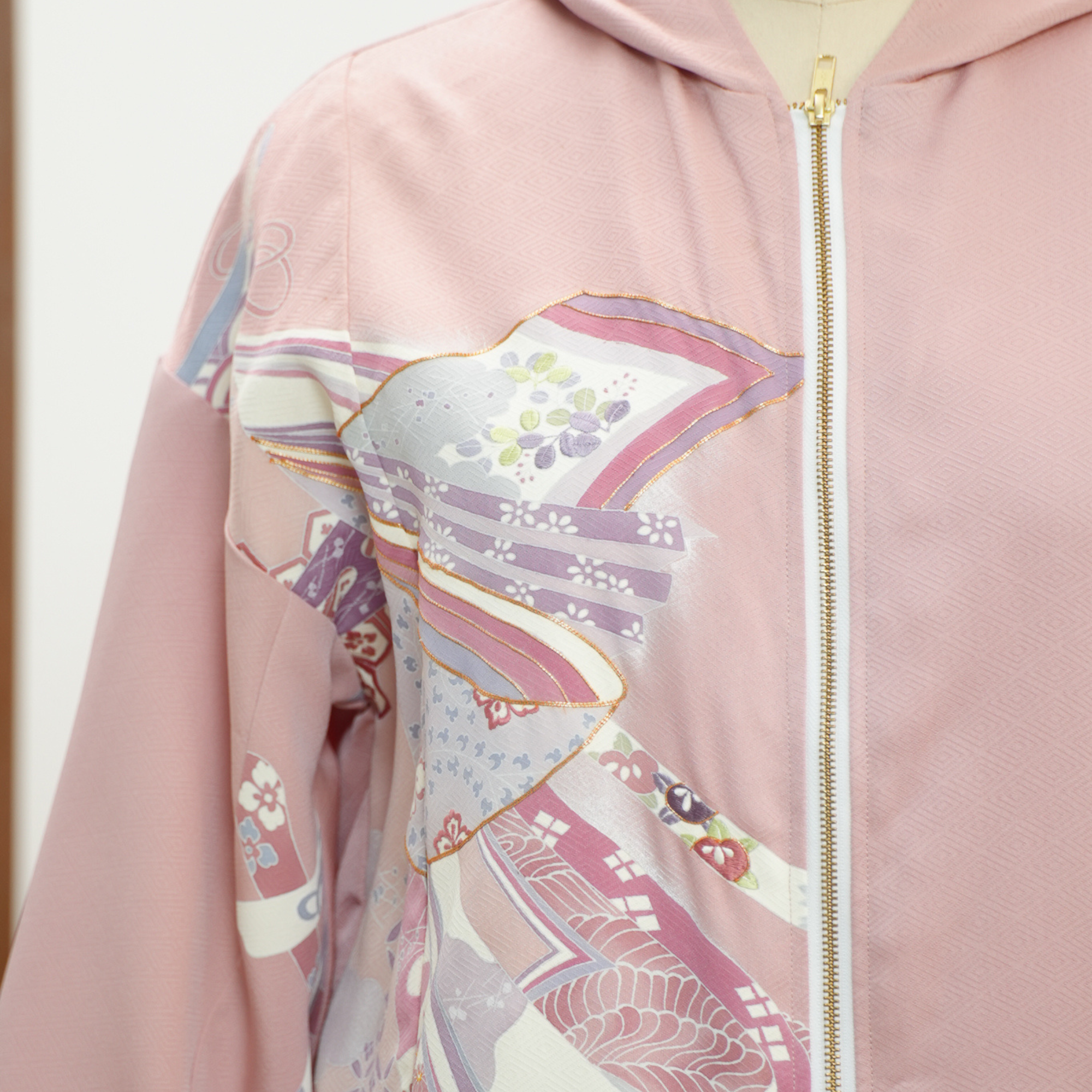 Premium On-hand: Pink Hoodie With Zipper | HWZ7822Y