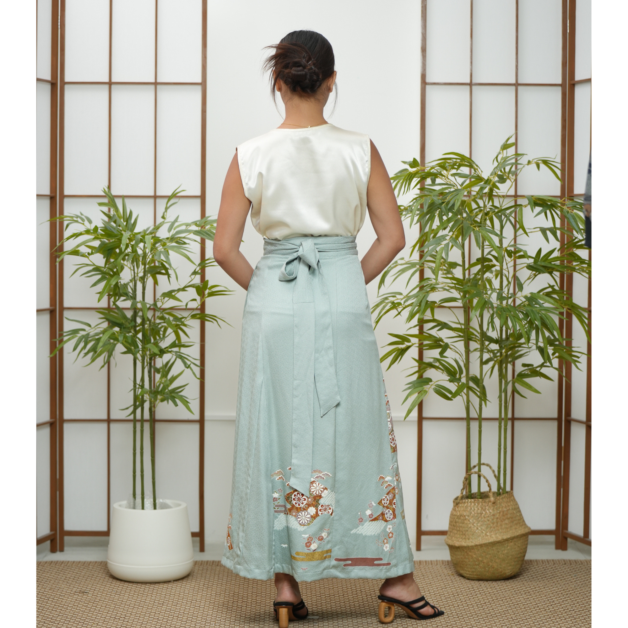 Premium On-hand: Green Wrap Skirt | WS7138Y | 1T