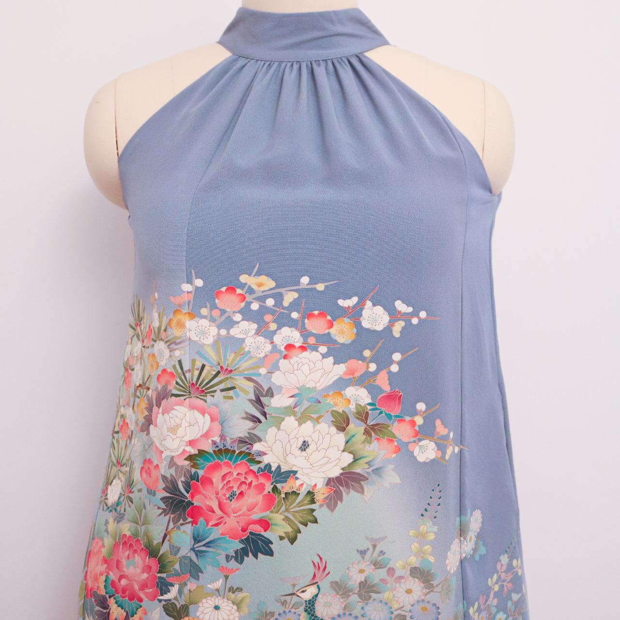 On-hand item: HD4395 | Halter Dress | MB