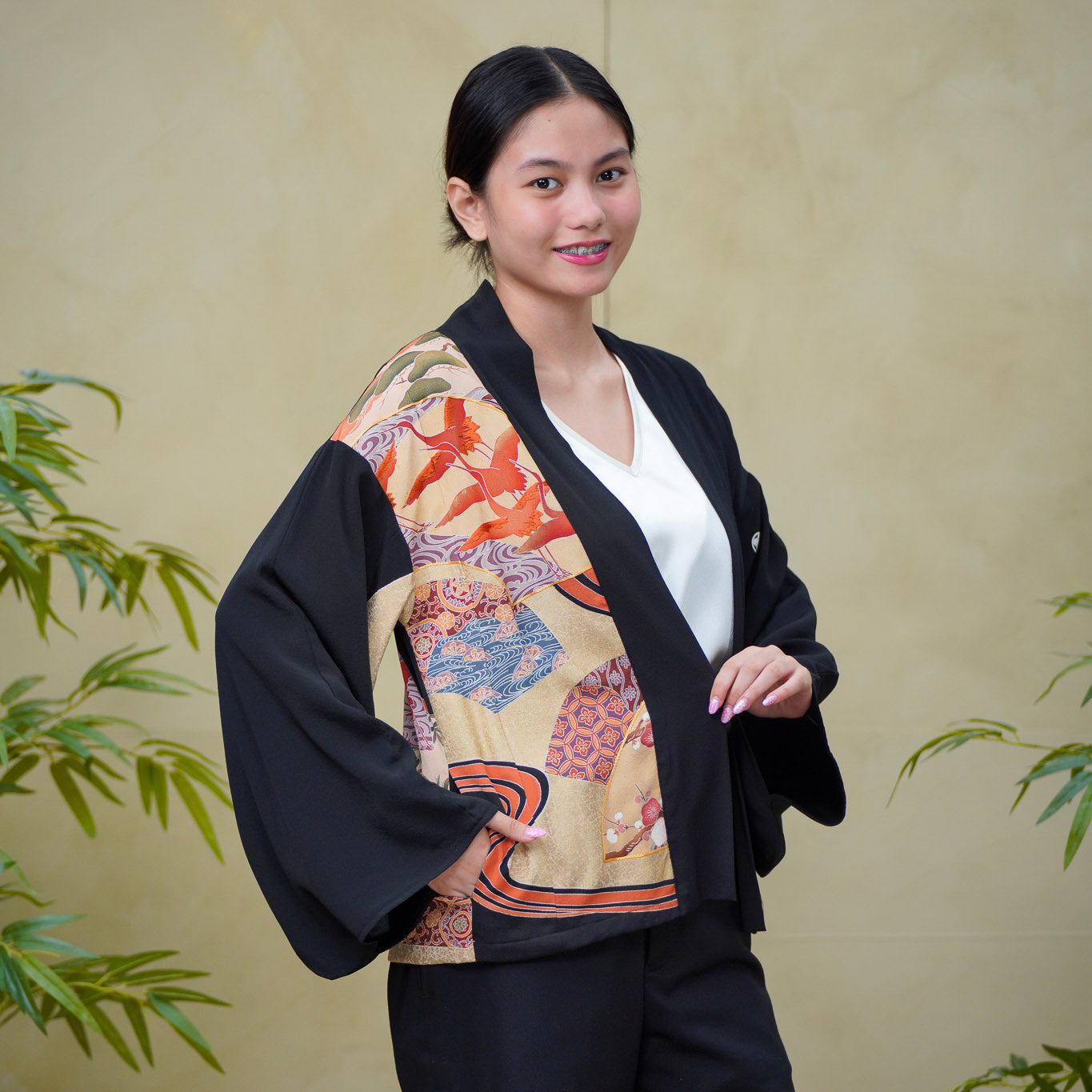 (RH) On-hand item: Black Blazer | 1T | B4659