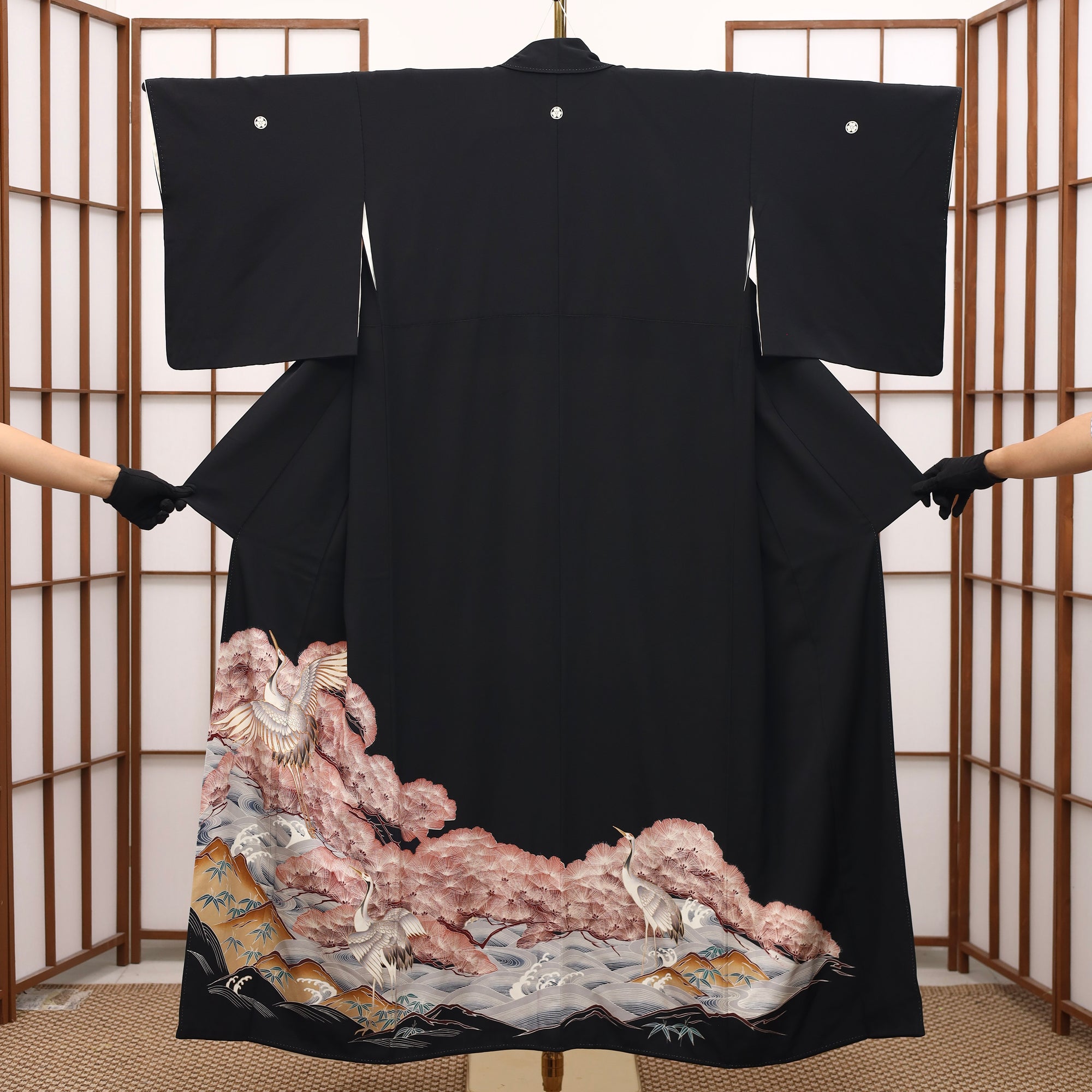 Premium Fabric SHO: Wave_0626_19 | Crane at Dawn