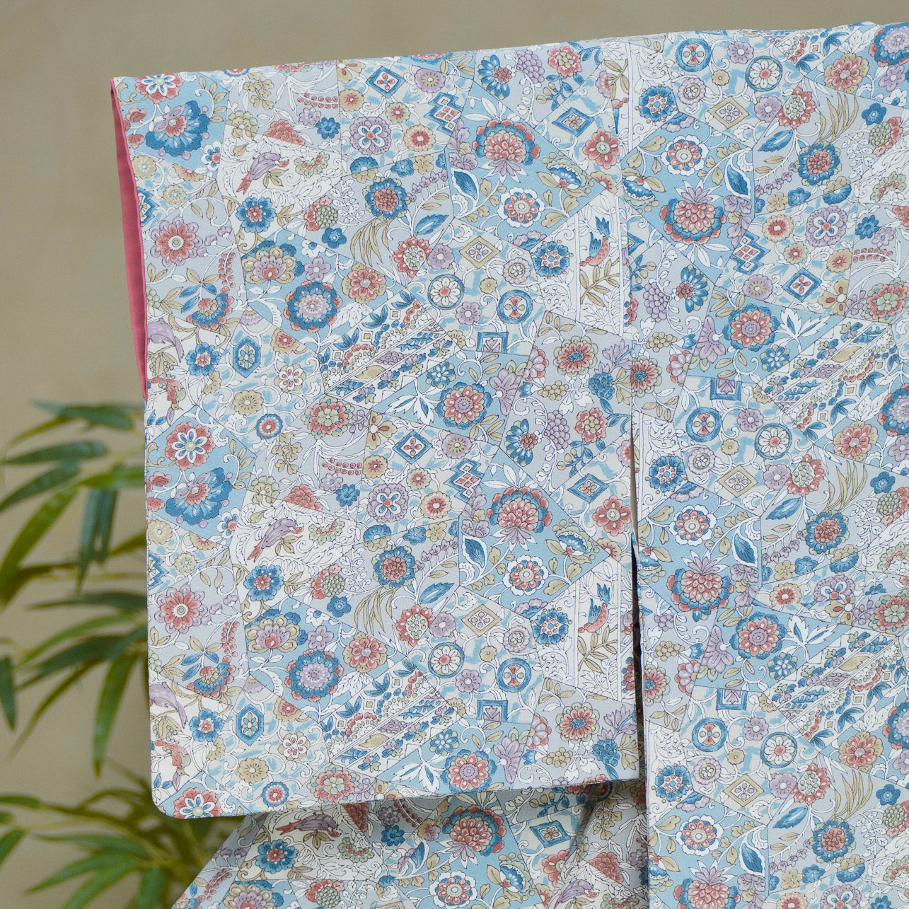 Pre-Birthday Fabric premium bonus!: REG0827-52 | Powder Blossoms