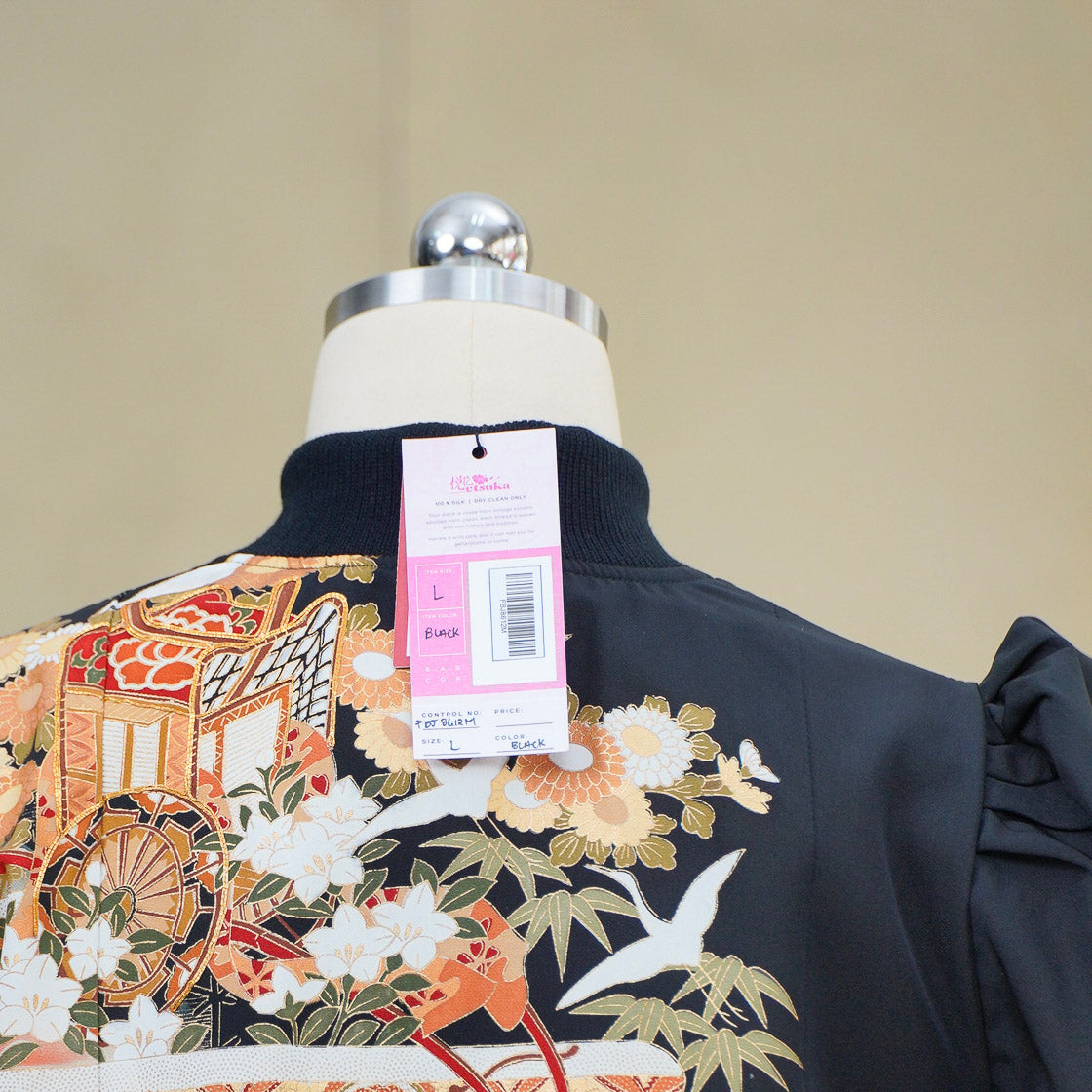 Premium On-hand item: Filipiniana Bomber Jacket | Black | FBJ8612M | Large
