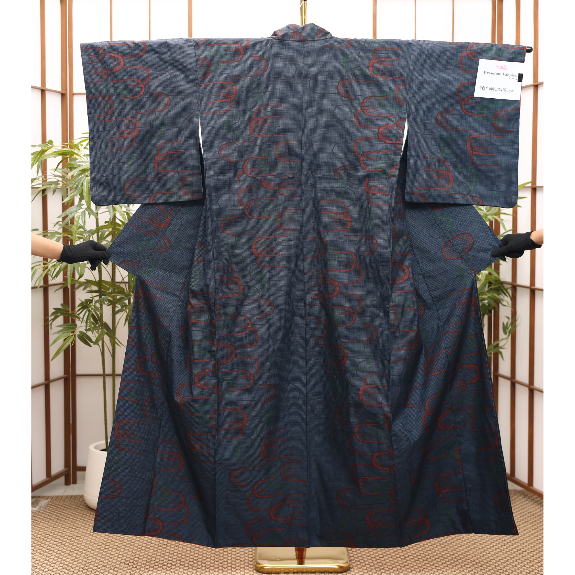 DrawJS35/Premium Indigo Oshima: A Calm Pattern