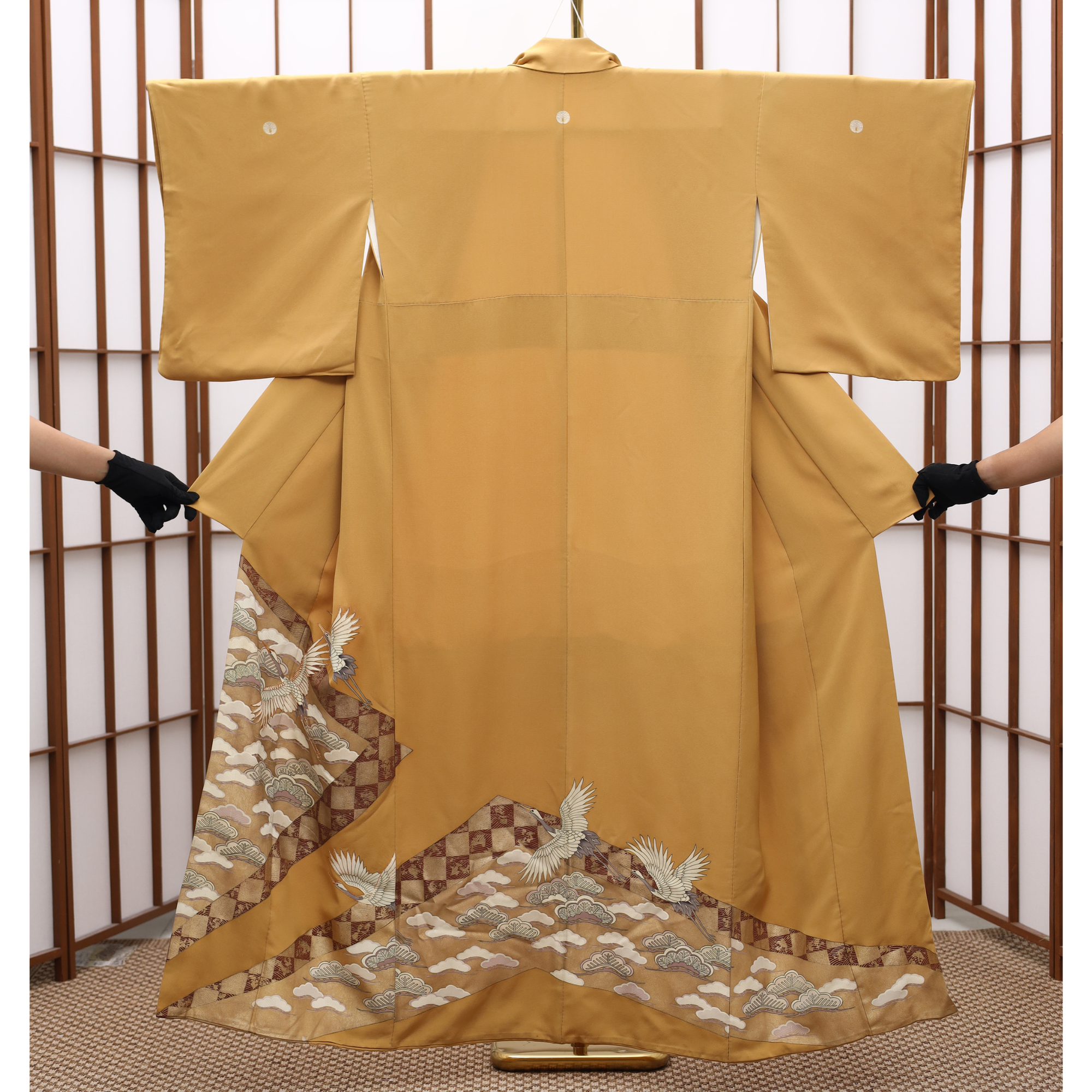DrawJS36/Premium Gold: Elegant Cranes