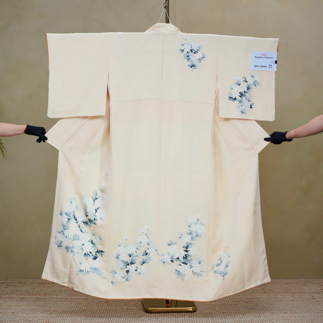 Pre-Birthday Fabric: REG0828-13 | Cream Spring