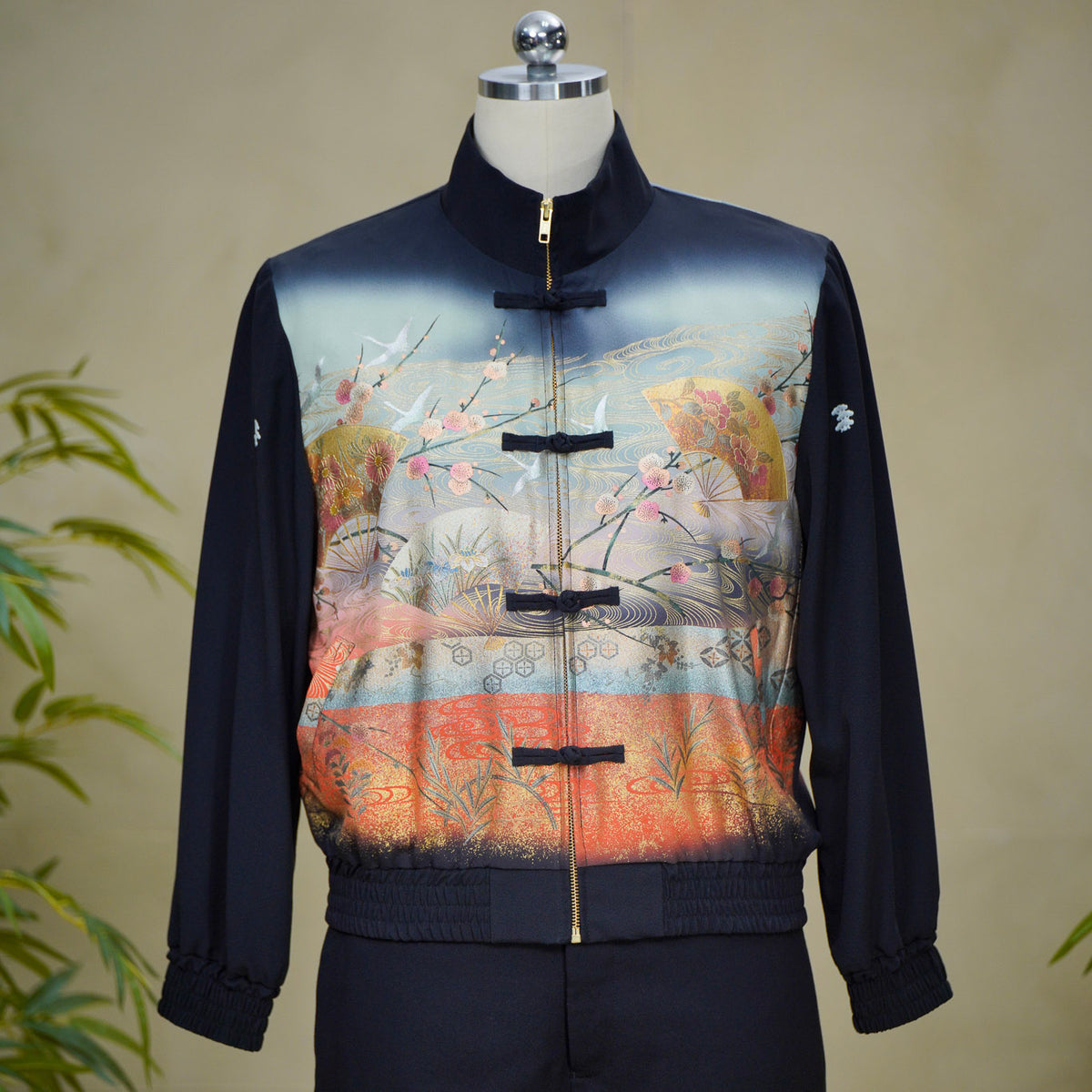 Premium On-hand: Black Chinese Knot Jacket | CKJ8331M | XLB (Women)