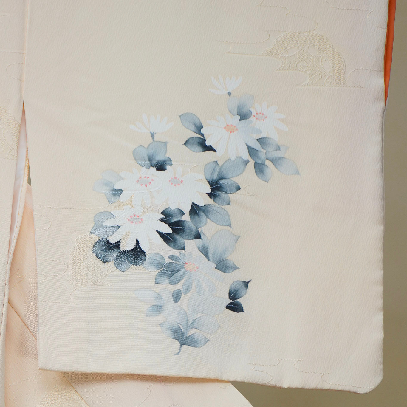 Pre-Birthday Fabric: REG0828-13 | Cream Spring