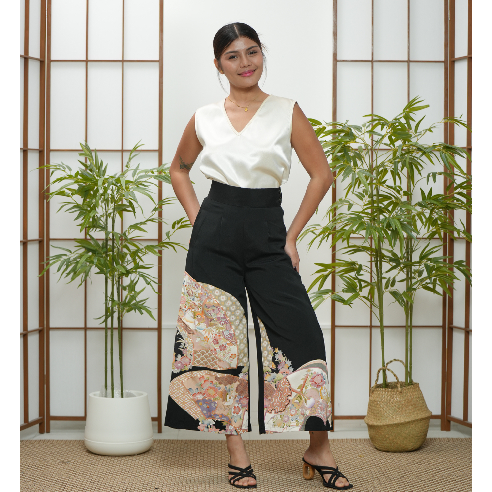 Premium On-hand: Black Palazzo Pants | MB | PP5310