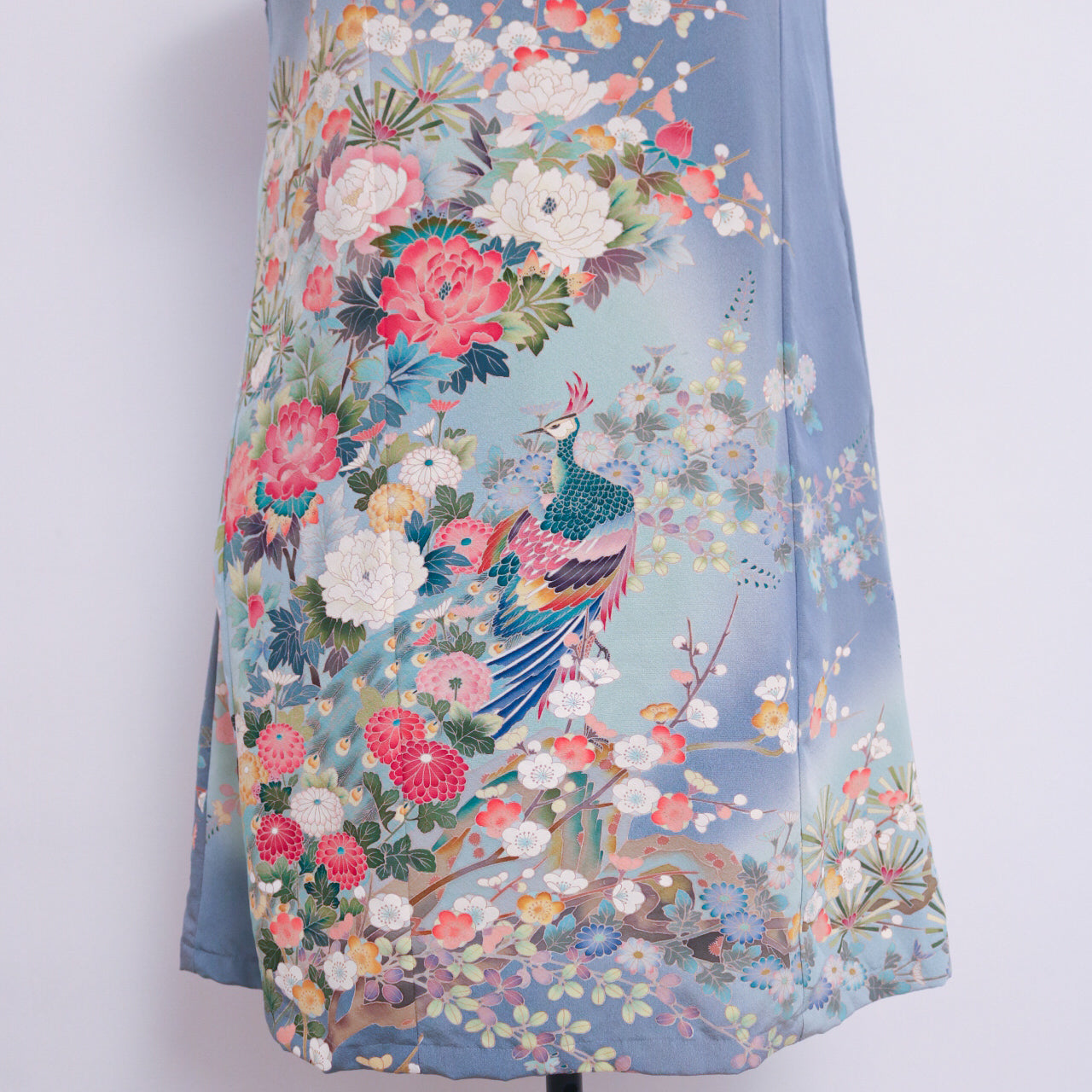 On-hand item: HD4395 | Halter Dress | MB