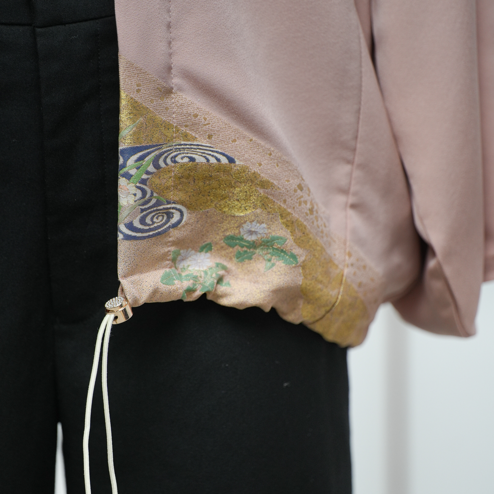 Premium On-hand: Pink gold flower Hoodie | H6610