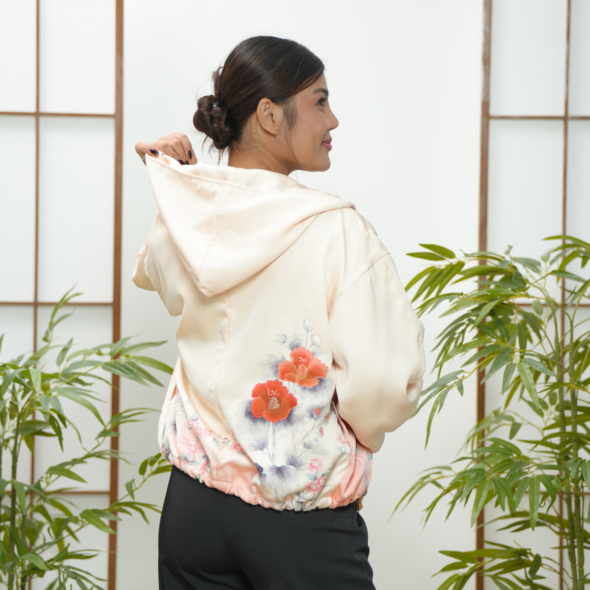 ⚽️WC 32 Campaign: Cream Kodomo Hoodie | HK7814