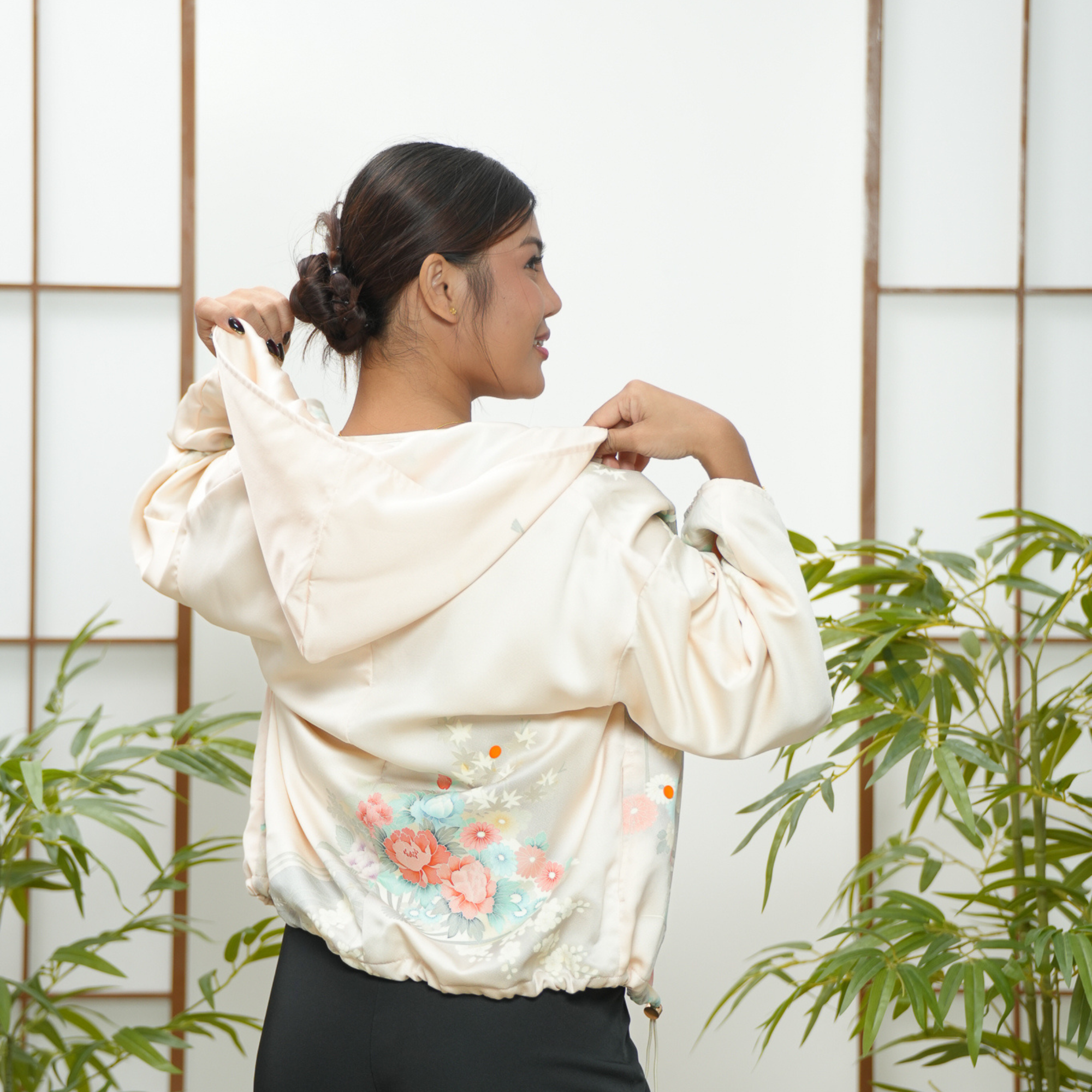 WC 32 Campaign: Cream Kodomo Hoodie | HK7816