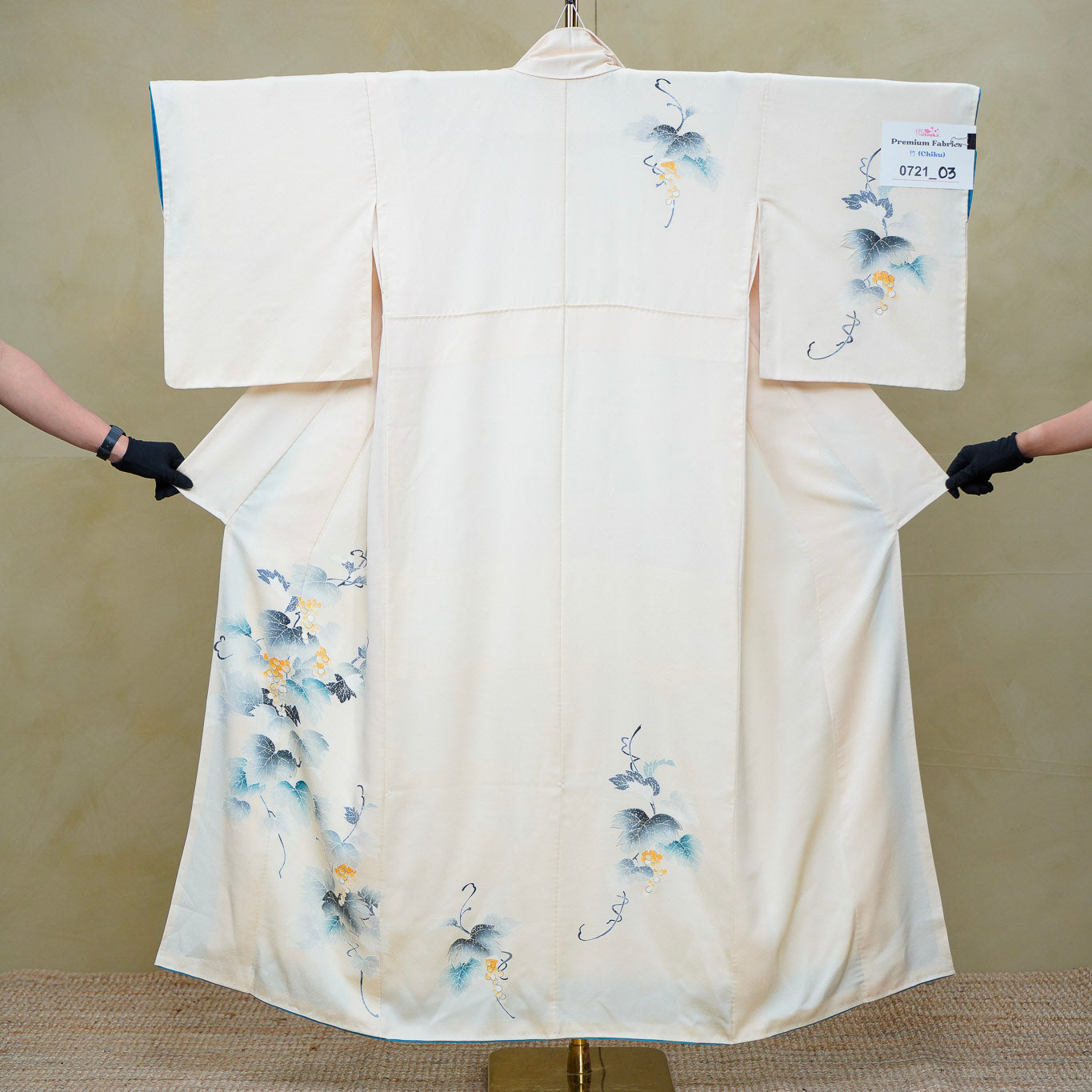 Chiku Fabric: 0721_03 | Sapphire Vine