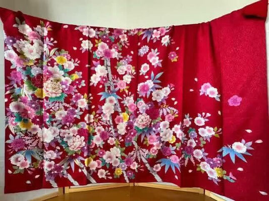 Hoian Fabric:  August11-02Red | Circle skirt (2 pcs for client and her daughter)