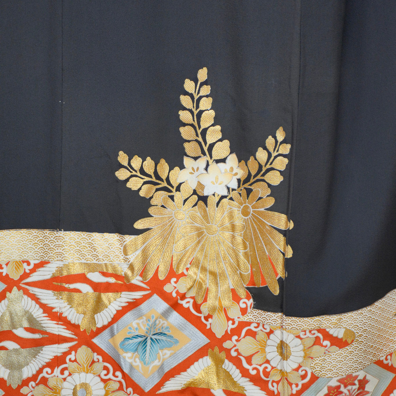 Welcome Fabric: 0818_24 | Goldleaf Bloom