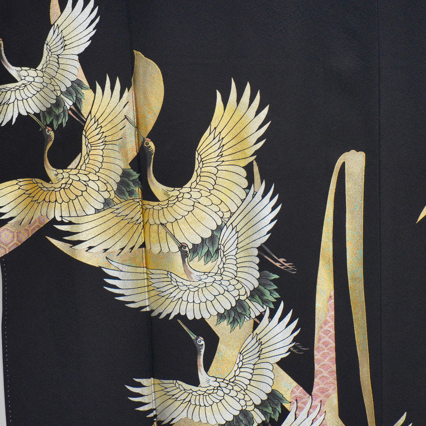 Premium Sho Fabric: 0625_21 | Golden Arcs