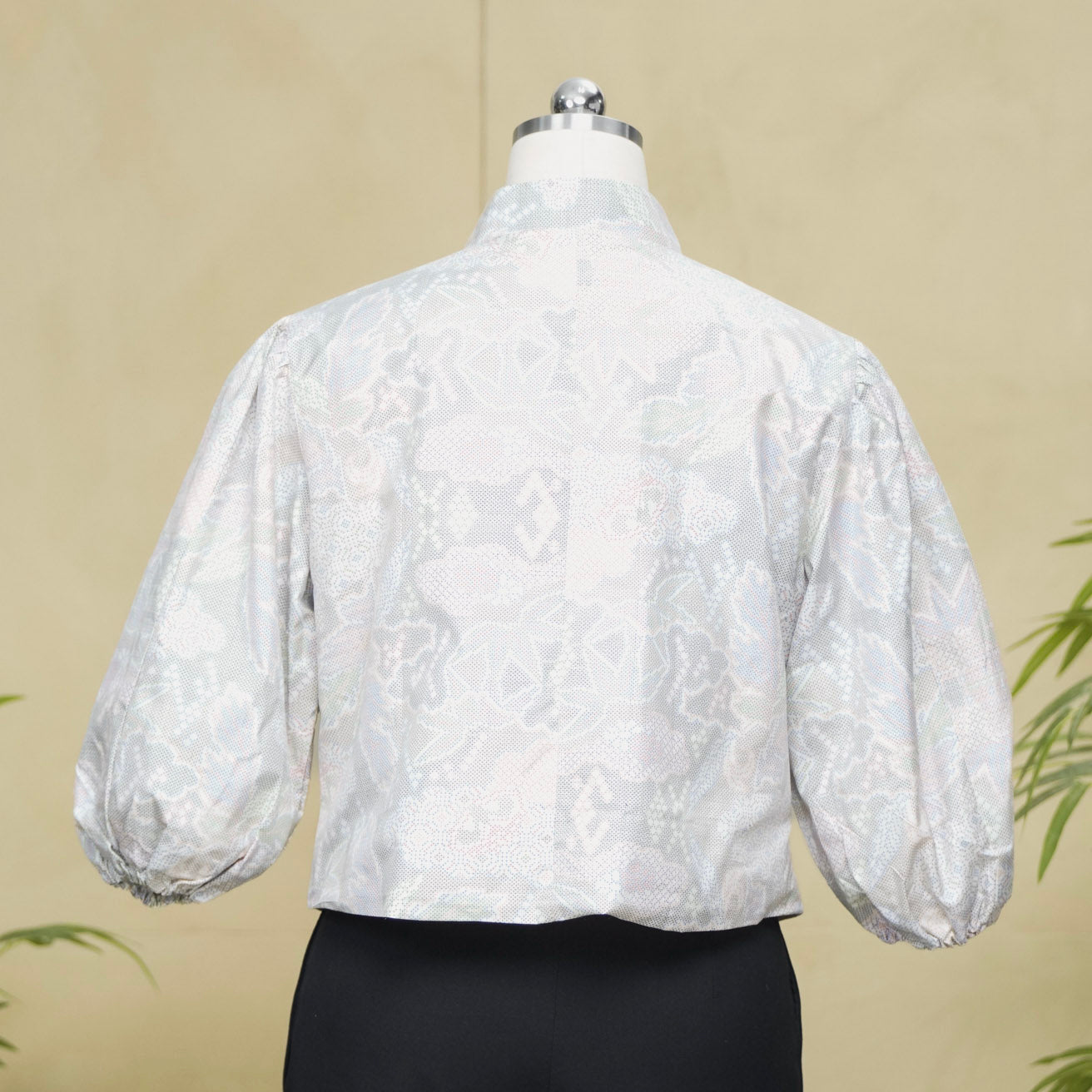 Premium On-hand item: White Puff Jacket | XLB | PJ8366M (SO M)