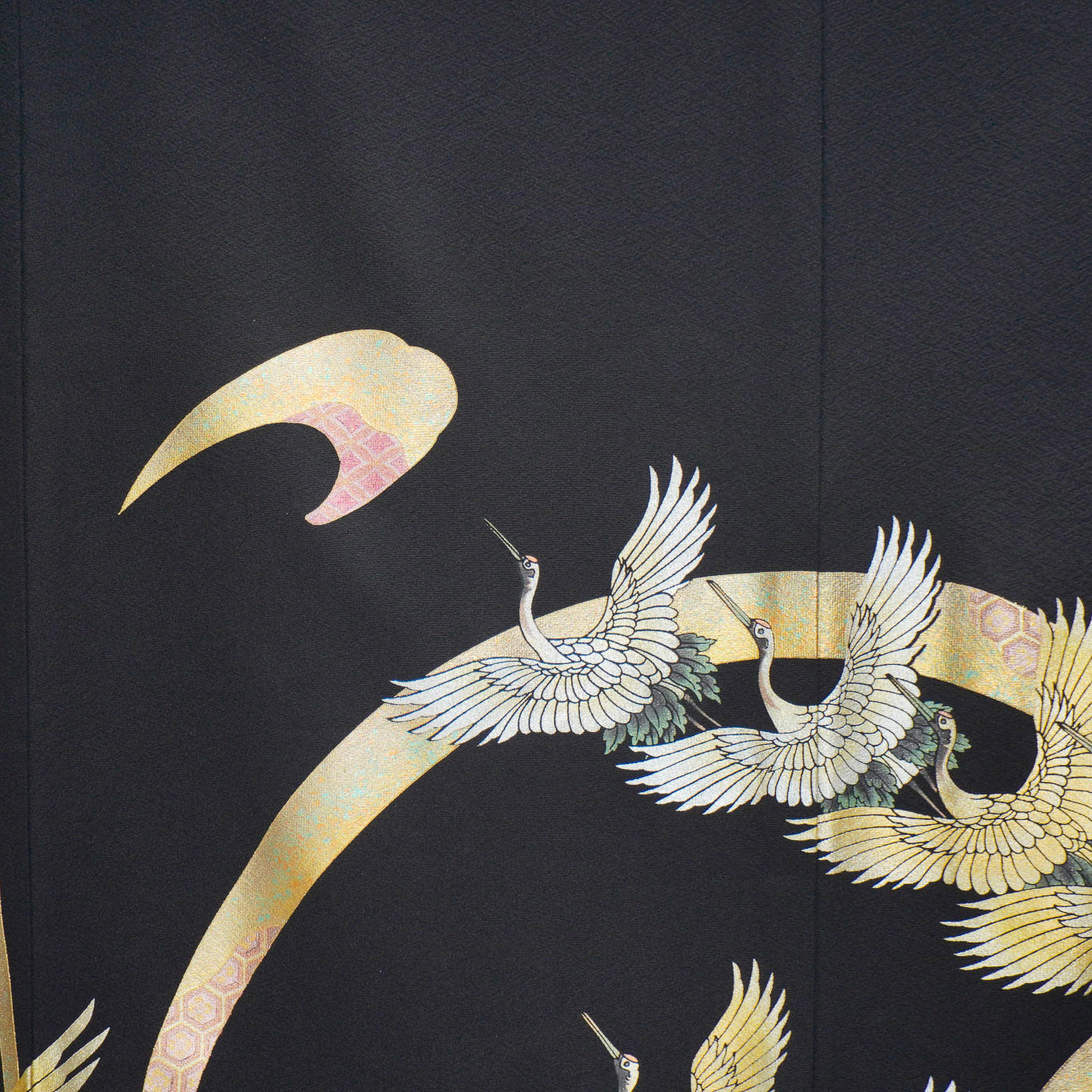 Premium Sho Fabric: 0625_21 | Golden Arcs