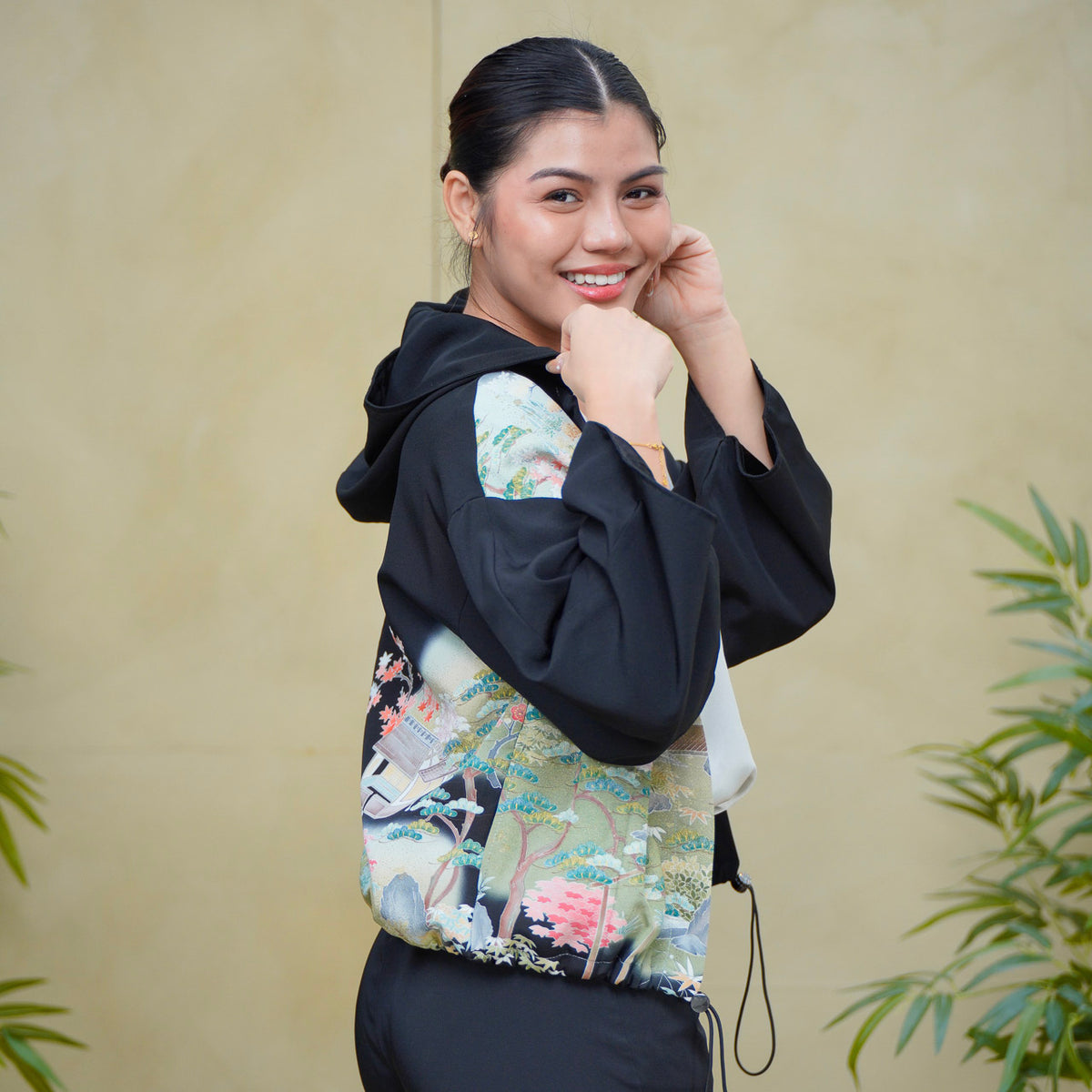 Premium On-hand item: Black Kodomo Hoodie(Small)  | HK7803-N