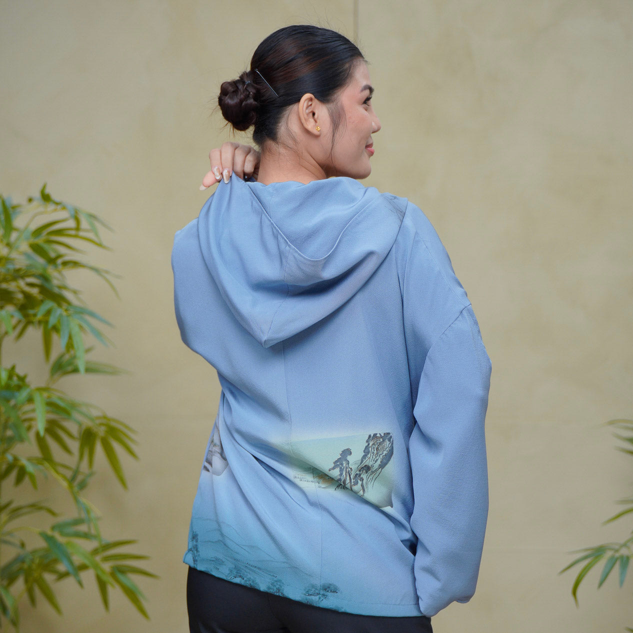 8K Hoodies On-hand: Blue Hoodie With Zipper | HWZ7826Y