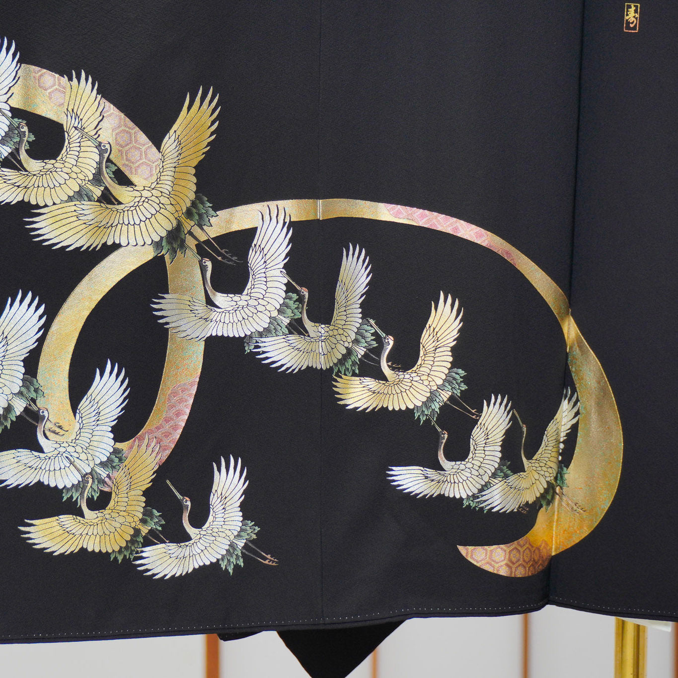 Premium Sho Fabric: 0625_21 | Golden Arcs