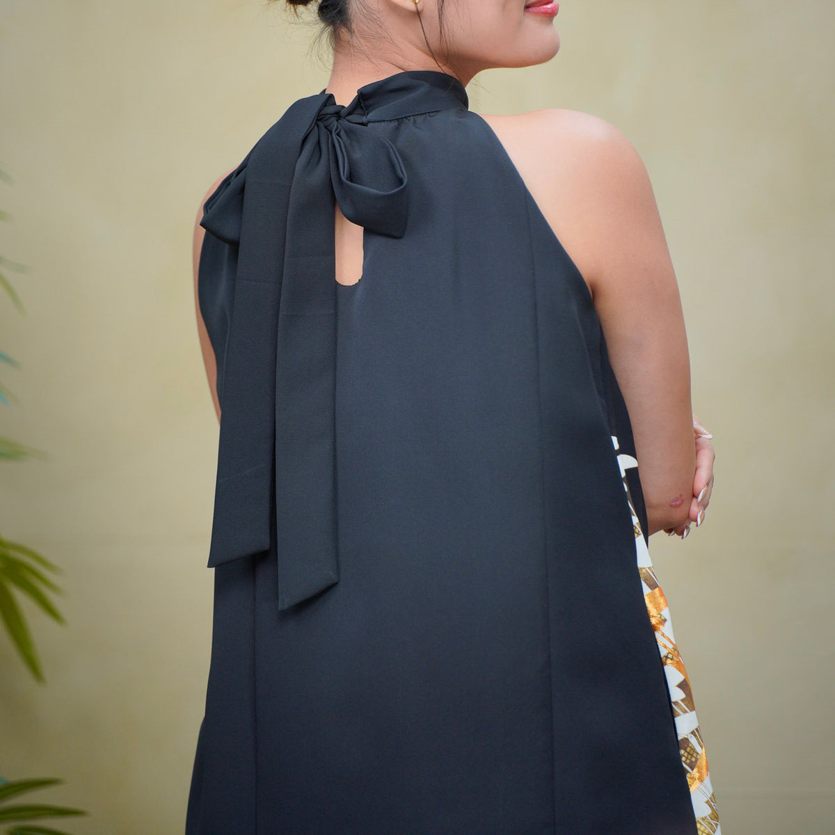 [RH] On-hand item: Black Halter Dress (Old design) | HD5031 | MB