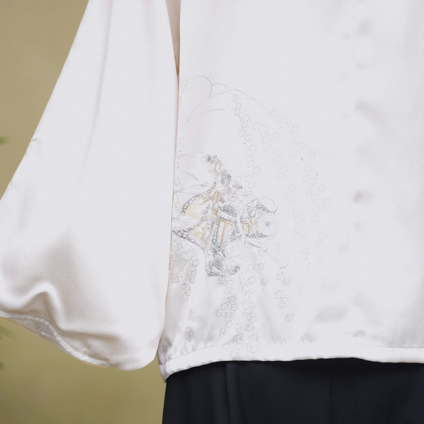 Premium On-hand: Cream Hoodie With Zipper | HWZ5702 (SO M)