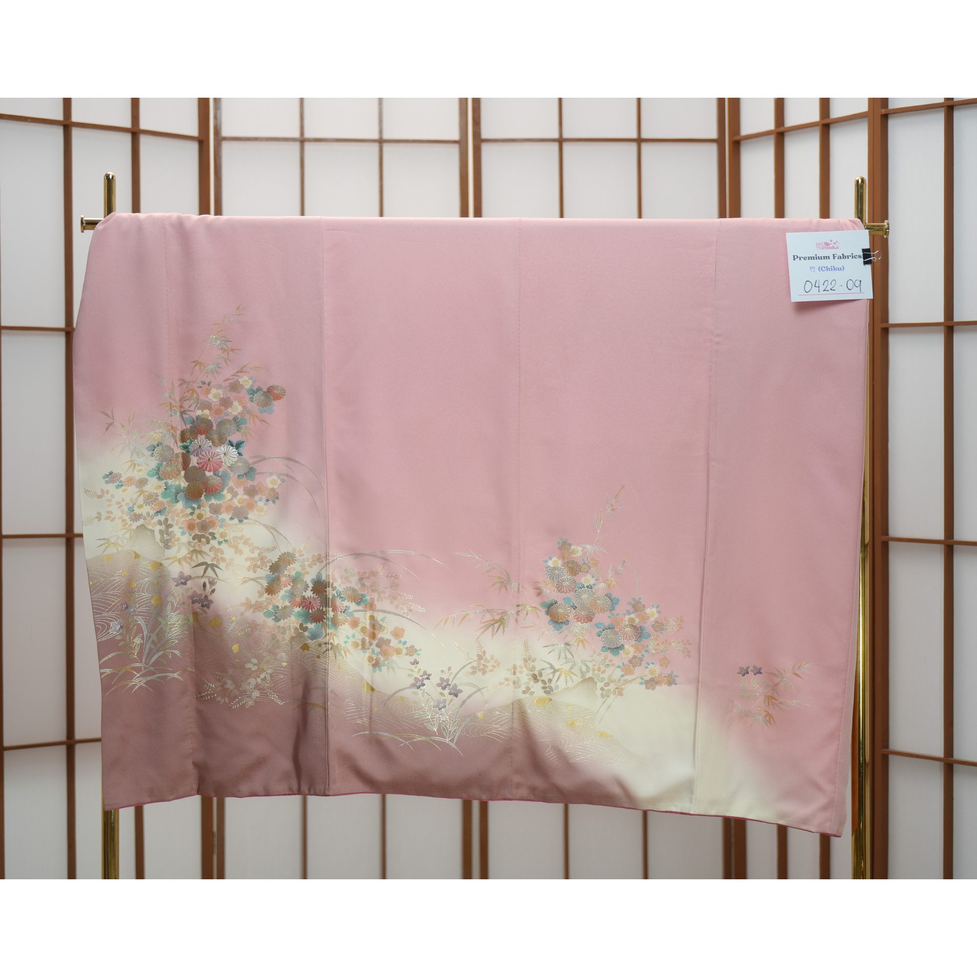 Chiku Fabric: 0422_09 | Rose Gold Bouquet