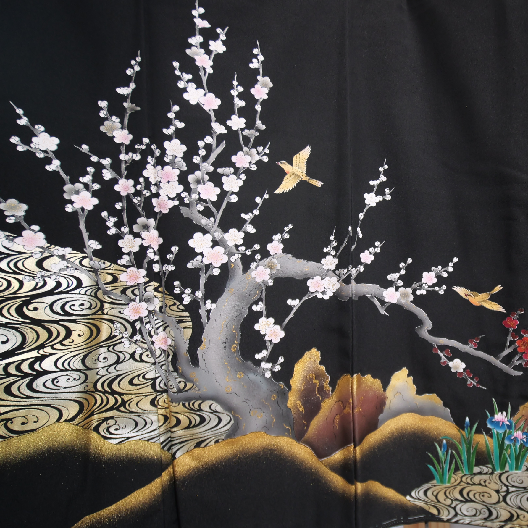 NALB (No Art Left Behind) Fabric: Black Nightfall Sakura | Gold river with Sakura