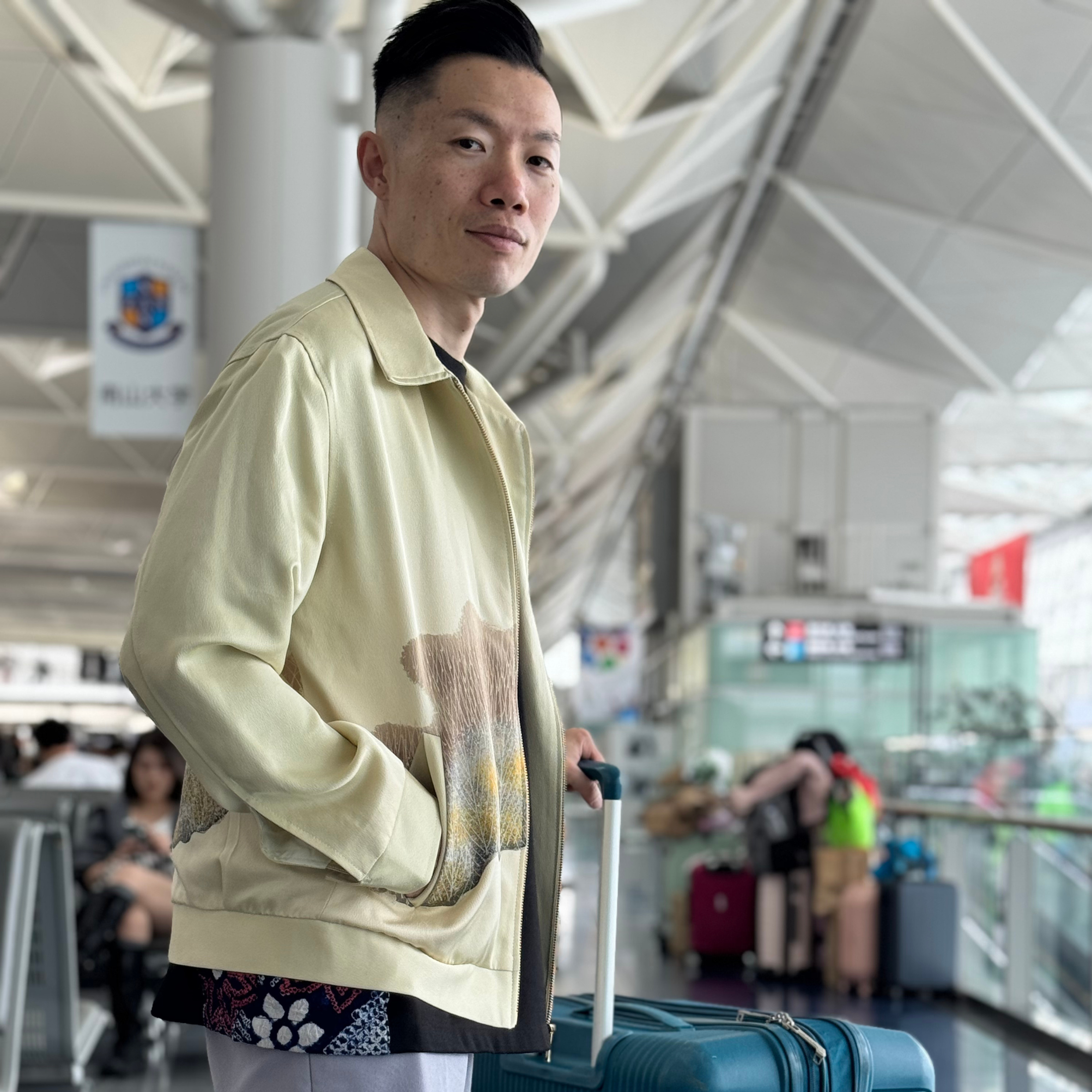 On-hand item: Zipped Up Short Jacket Cream | SHIP in 1-3 weeks