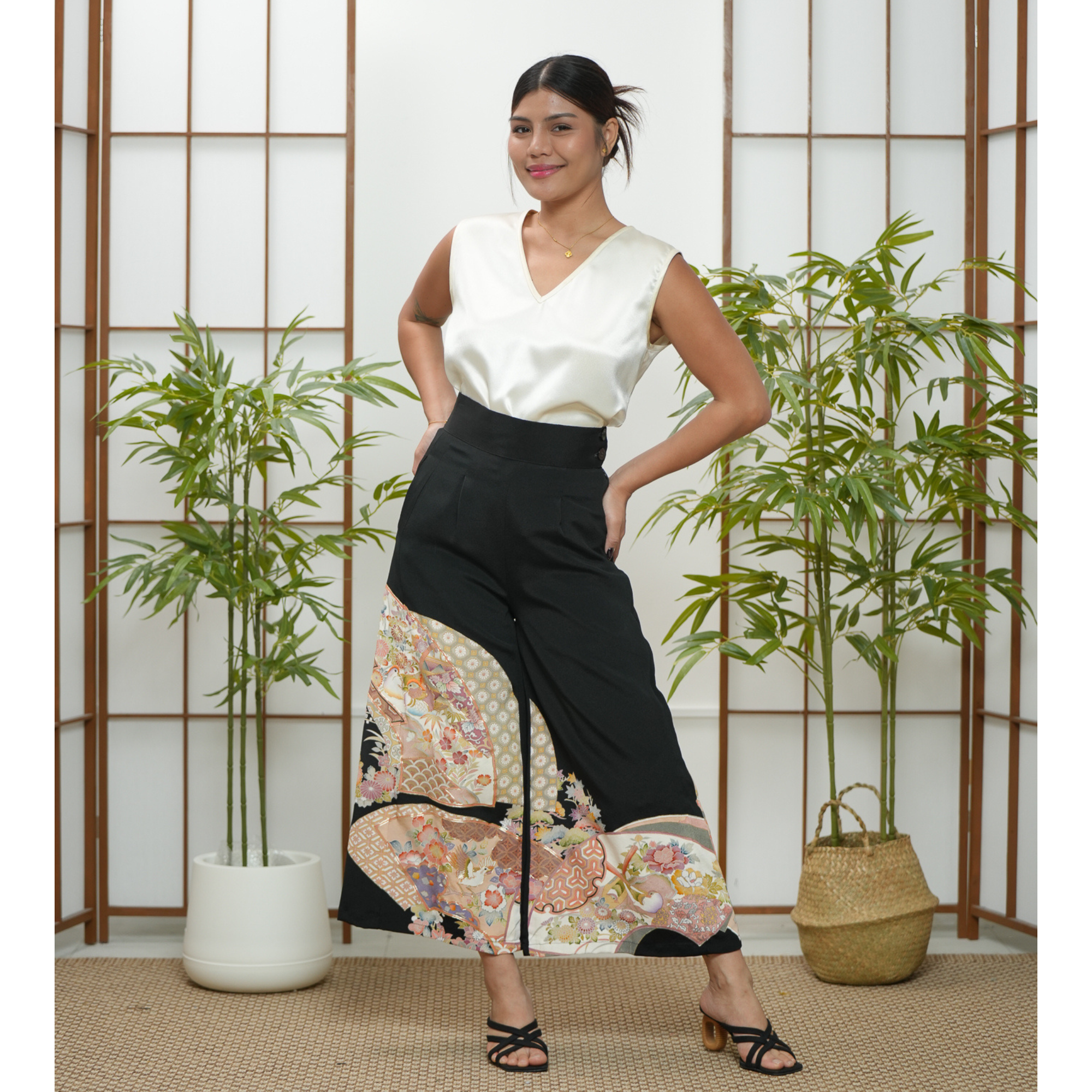 Premium On-hand: Black Palazzo Pants | MB | PP5310