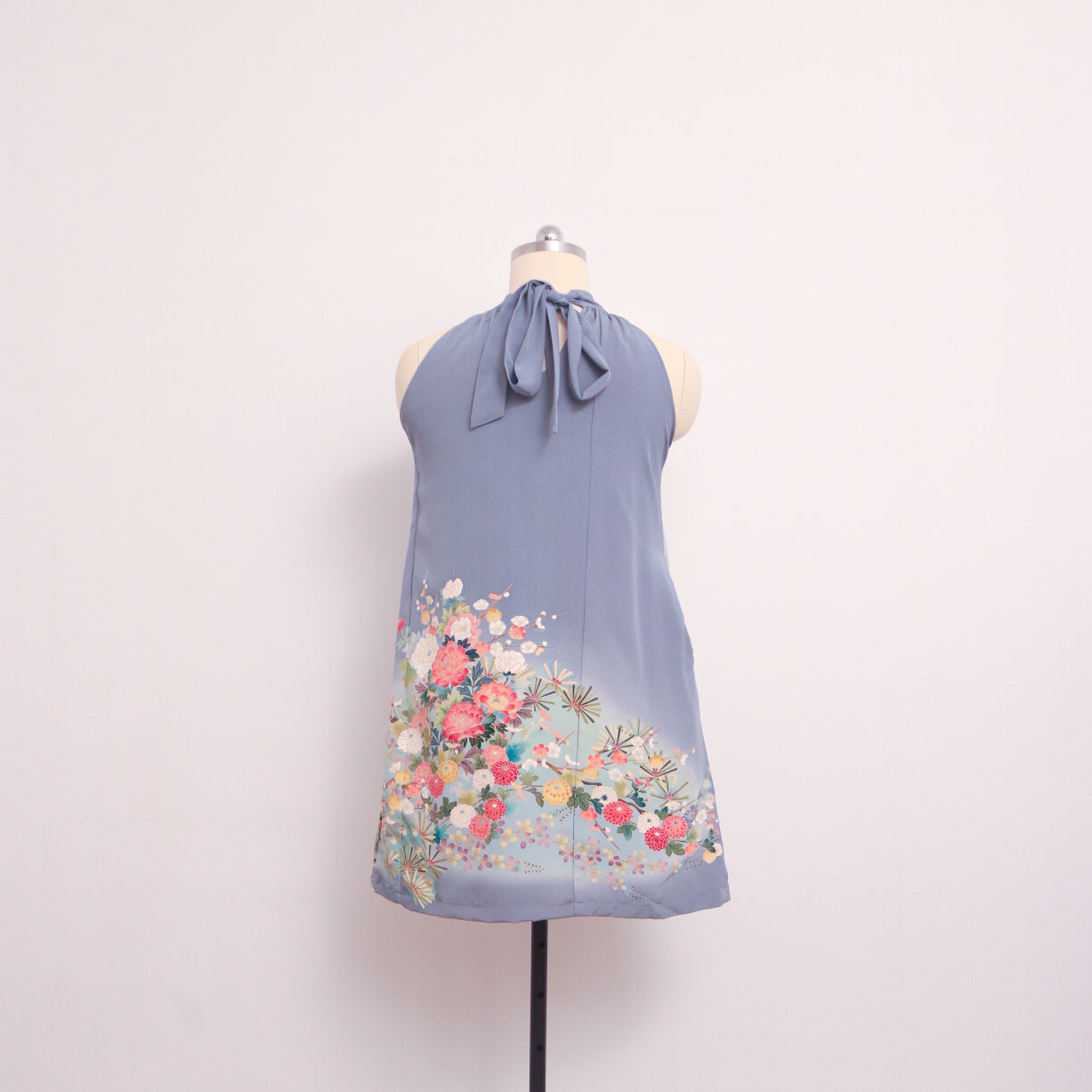 On-hand item: HD4395 | Halter Dress | MB