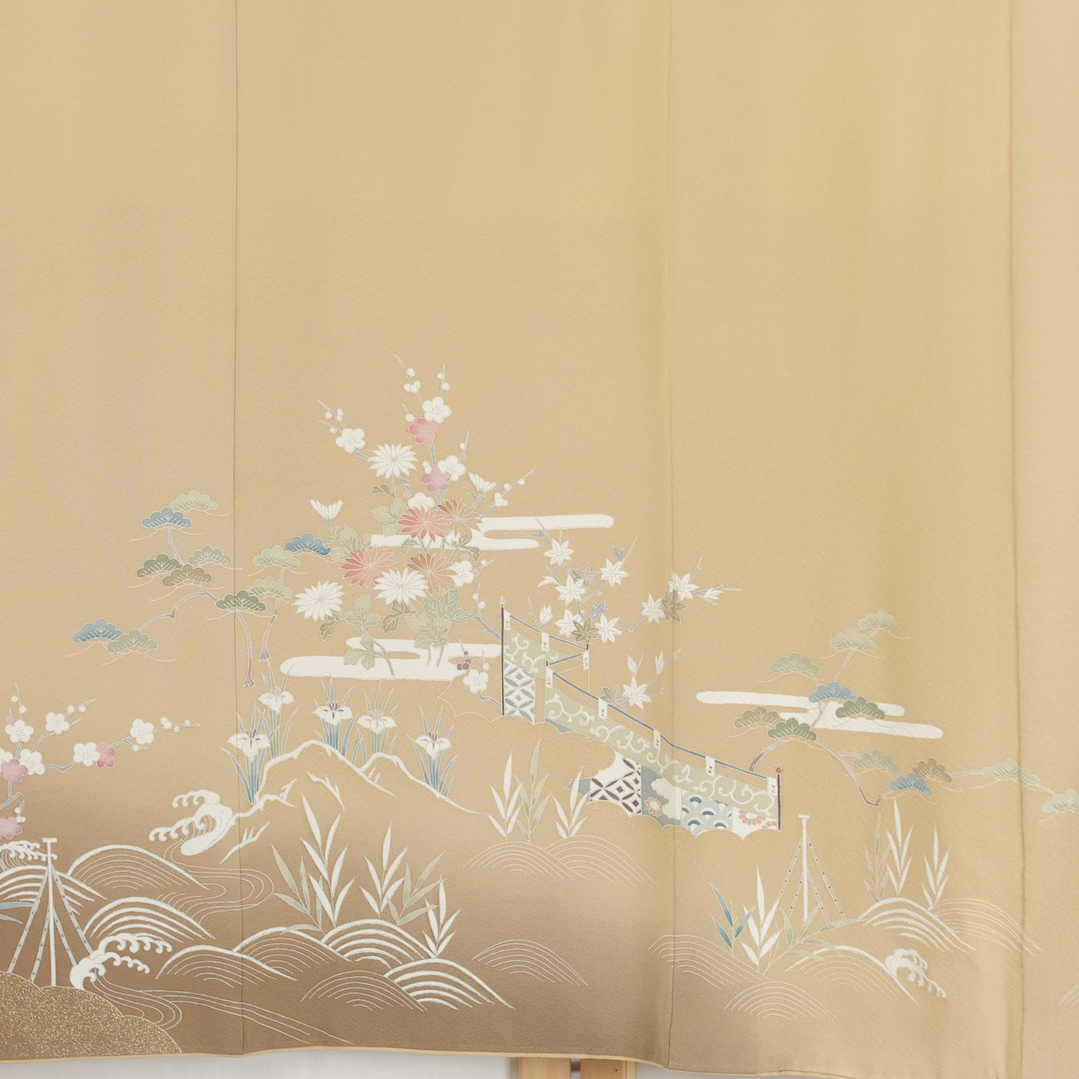 NALB Fabric: 0126NALB-03 | Gold cream beige