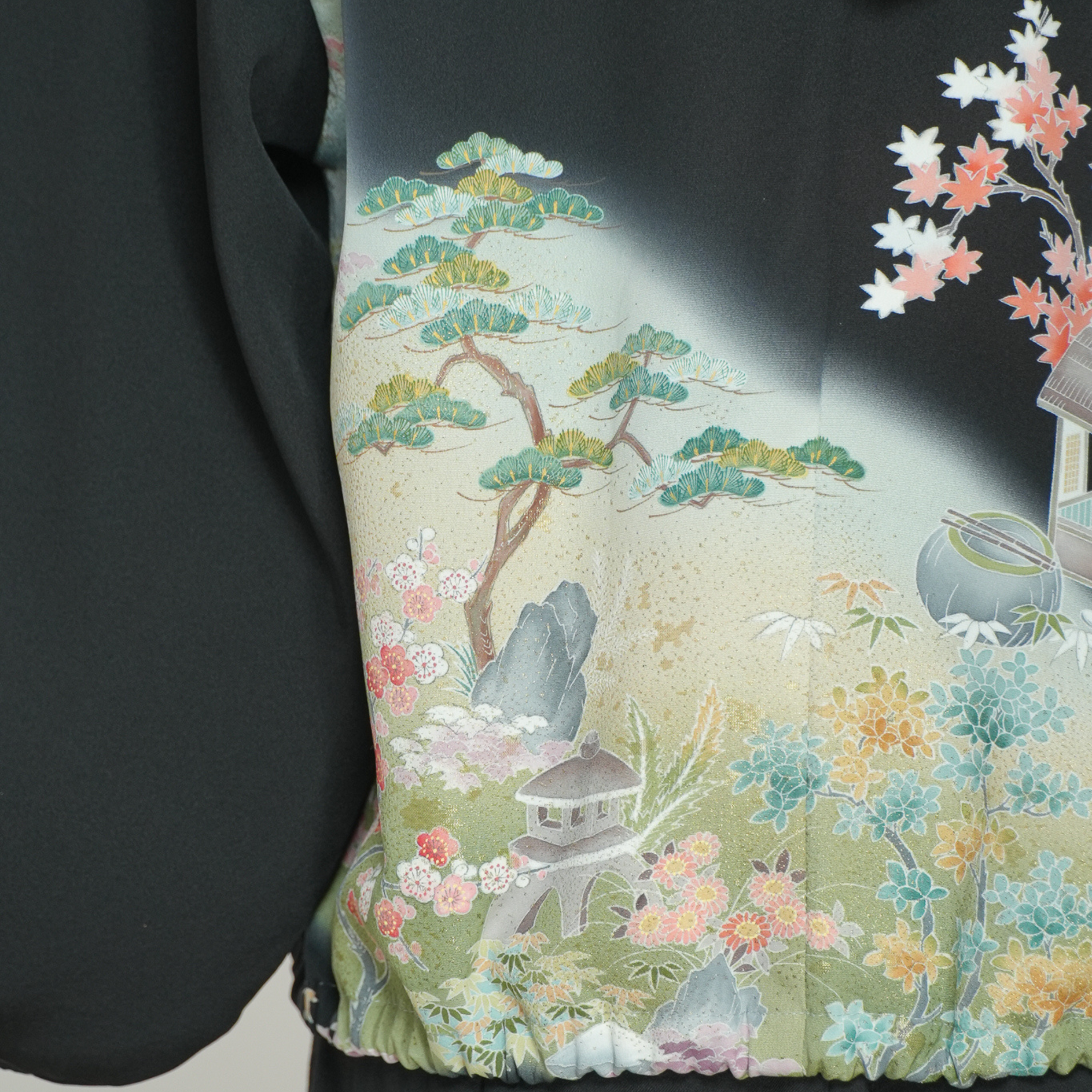 Premium On-hand item: Black Kodomo Hoodie | HK7803 - beautiful yuzen!