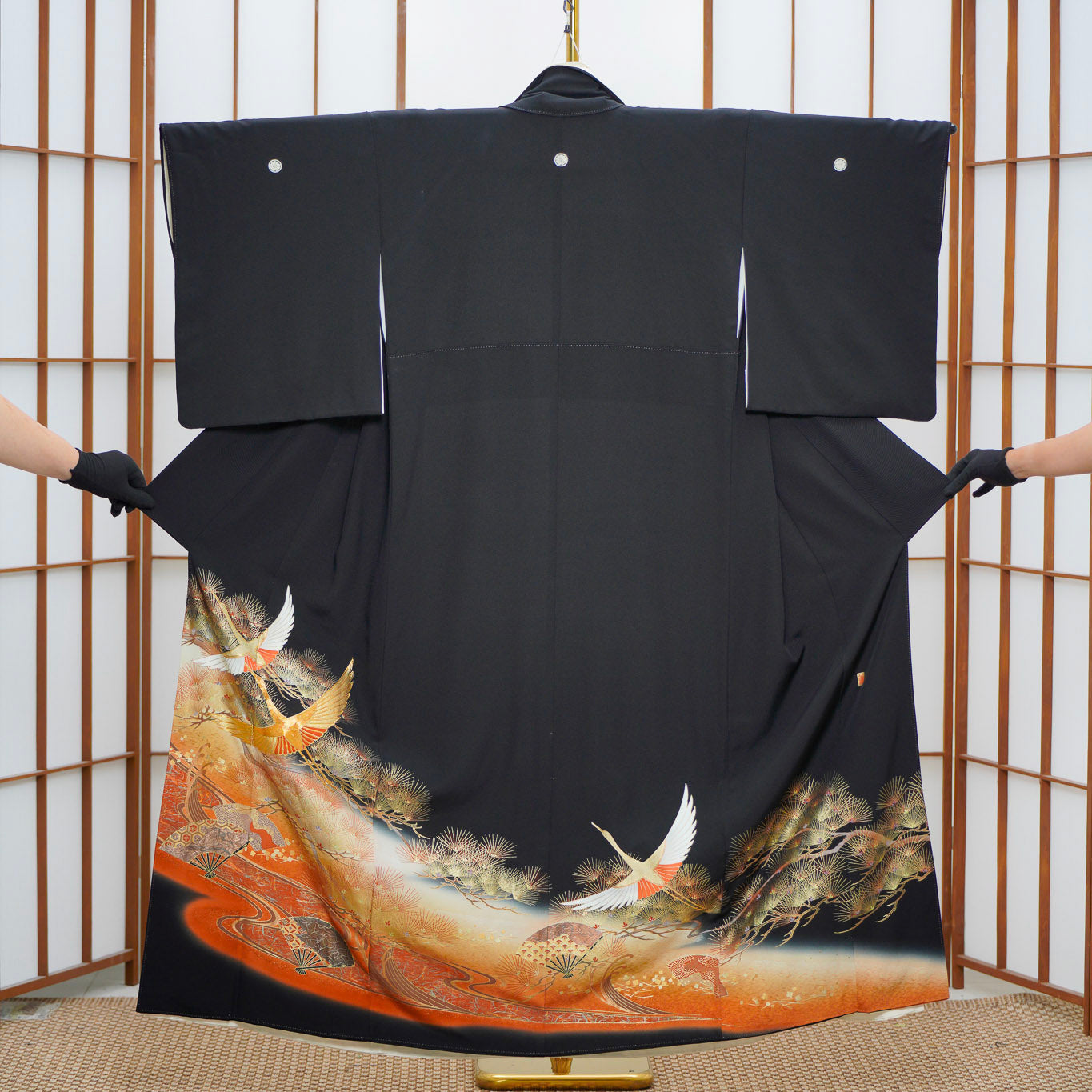 Premium Sho Fabric: 0625_16 | Soaring Avian