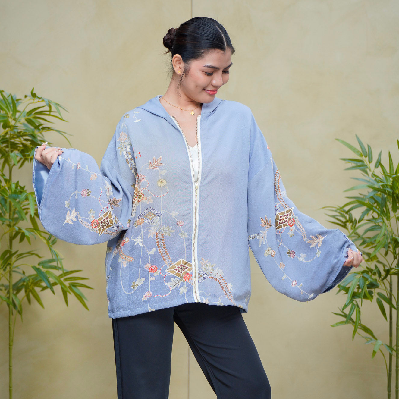 8k Hoodies On-hand: Blue Hoodie With Zipper | HWZ7908Y