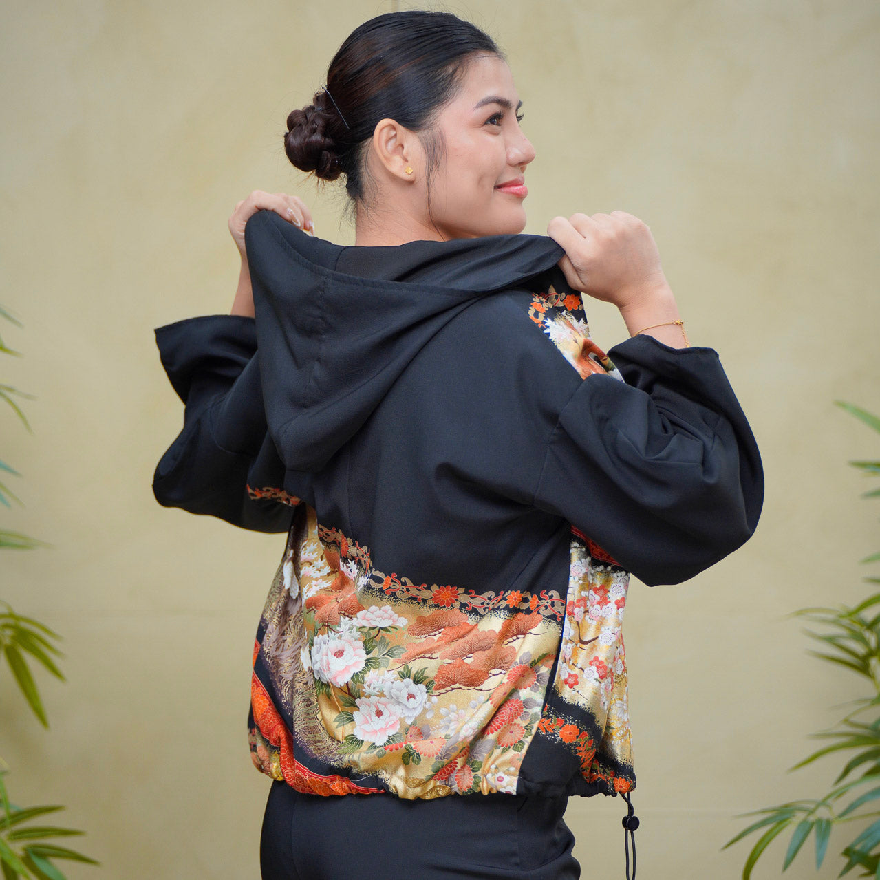 Premium On-hand item: Black Kodomo Hoodie | HK8287Y | Small