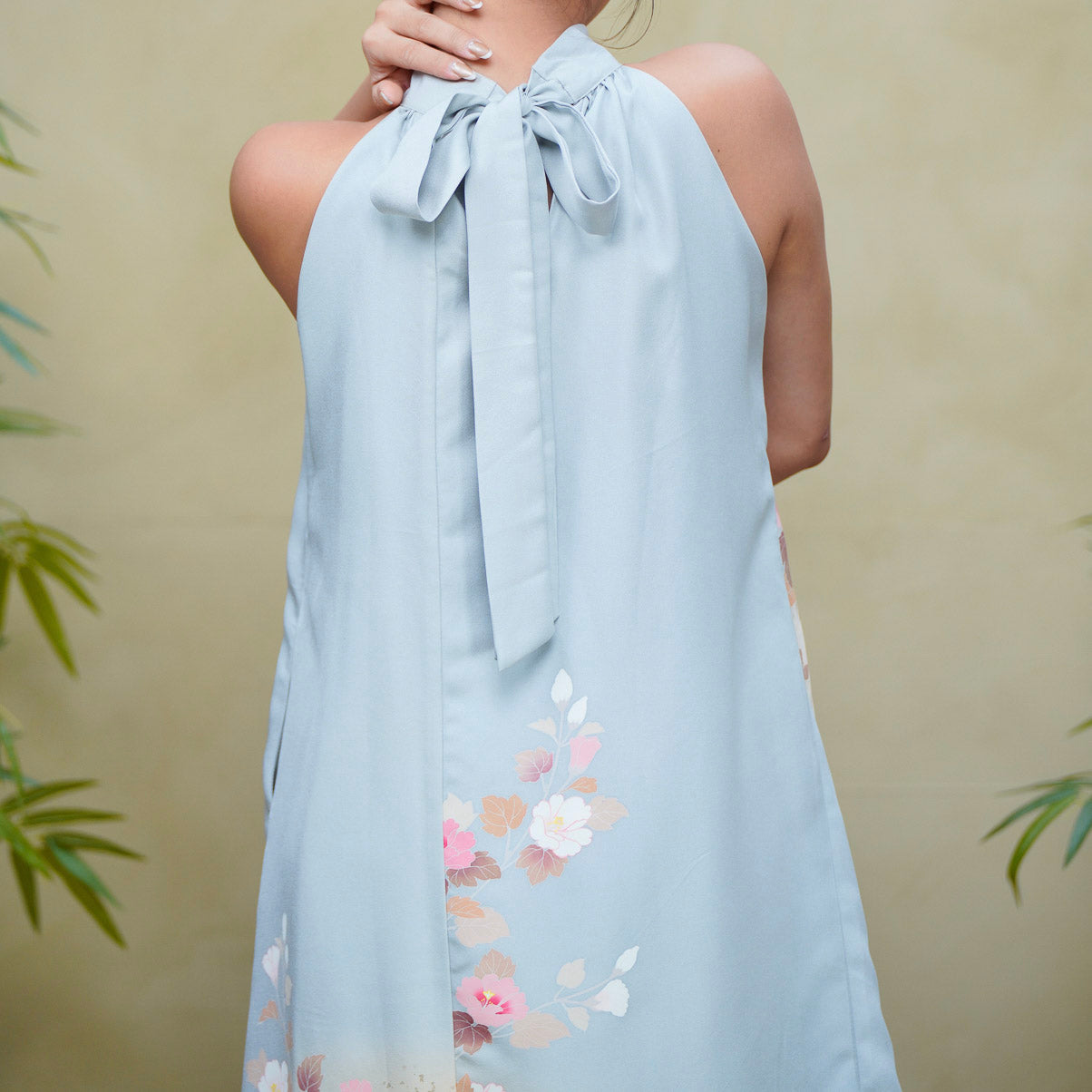 (RH) On-hand item: Blue Halter Dress | HD5926 | MB