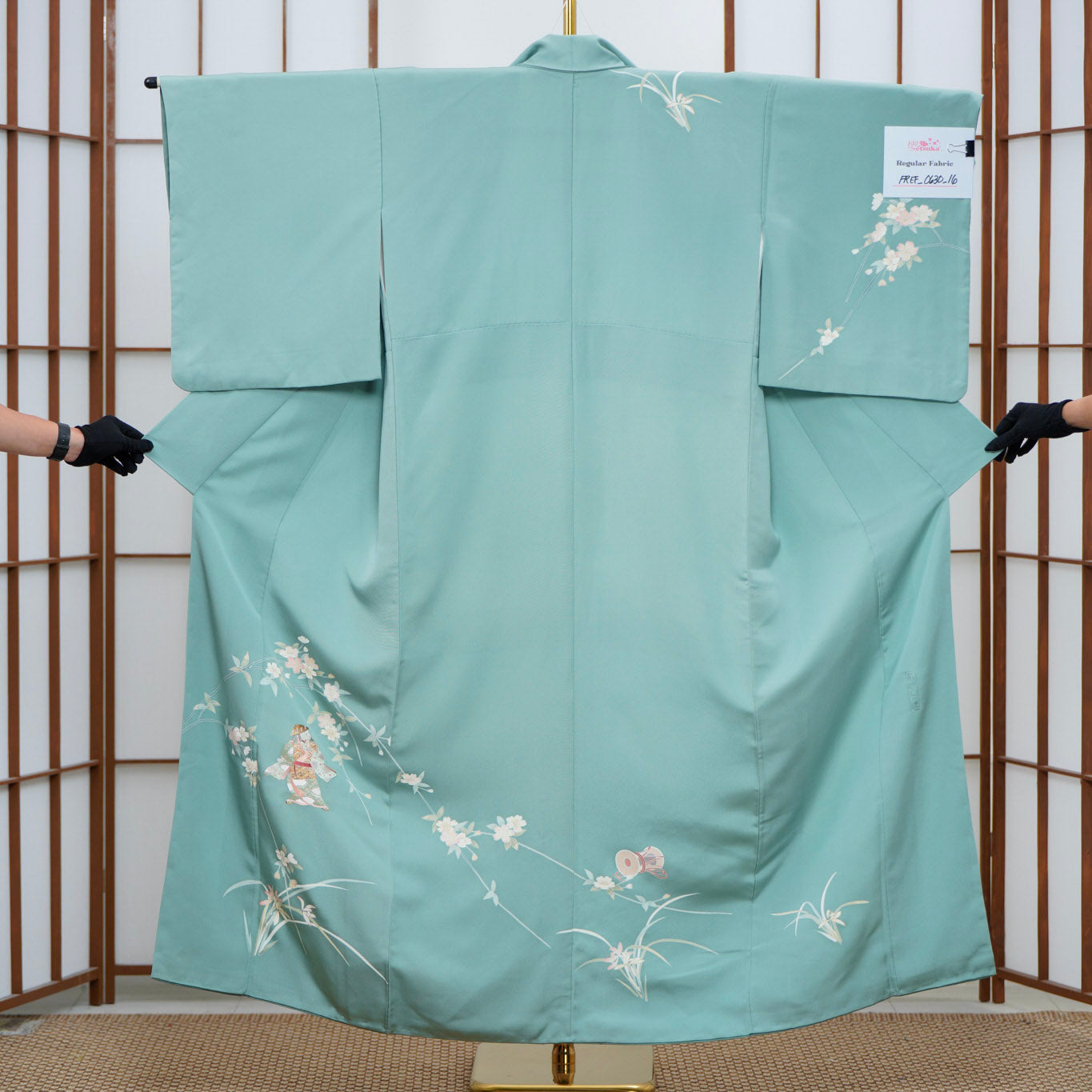 TYSB15: Aquamarine Blossoms