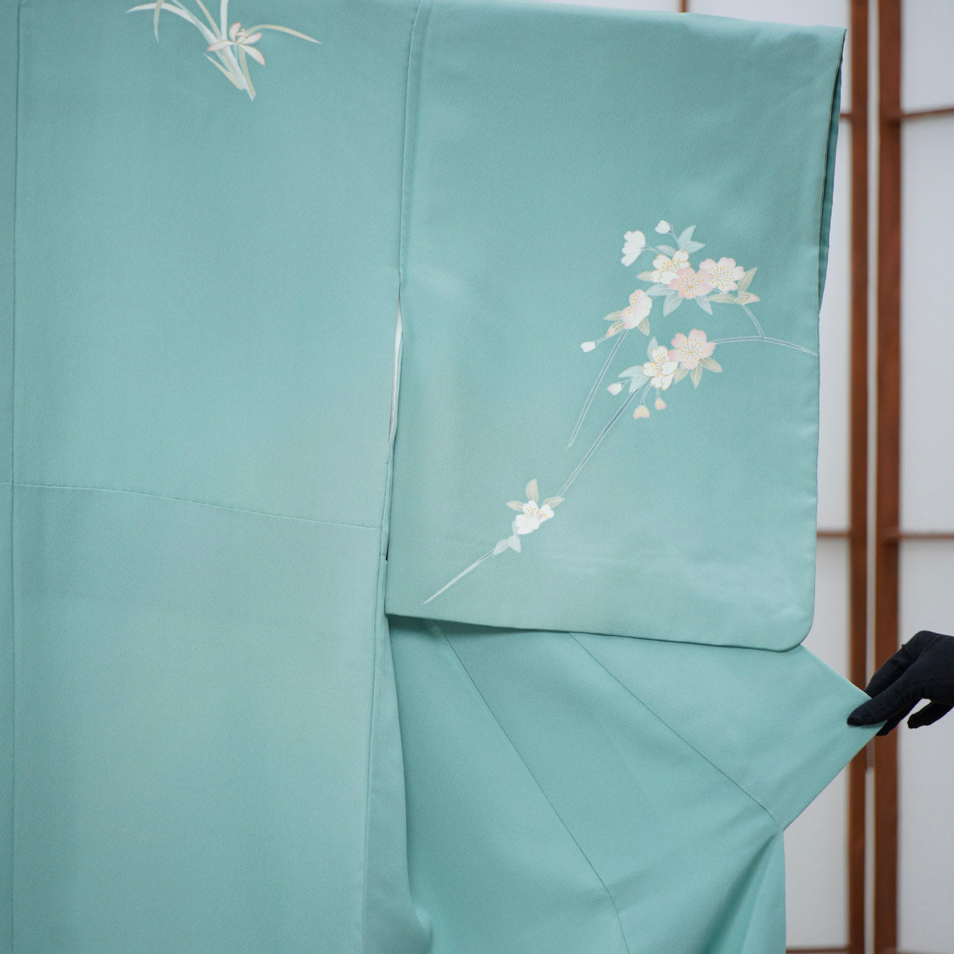 TYSB15: Aquamarine Blossoms