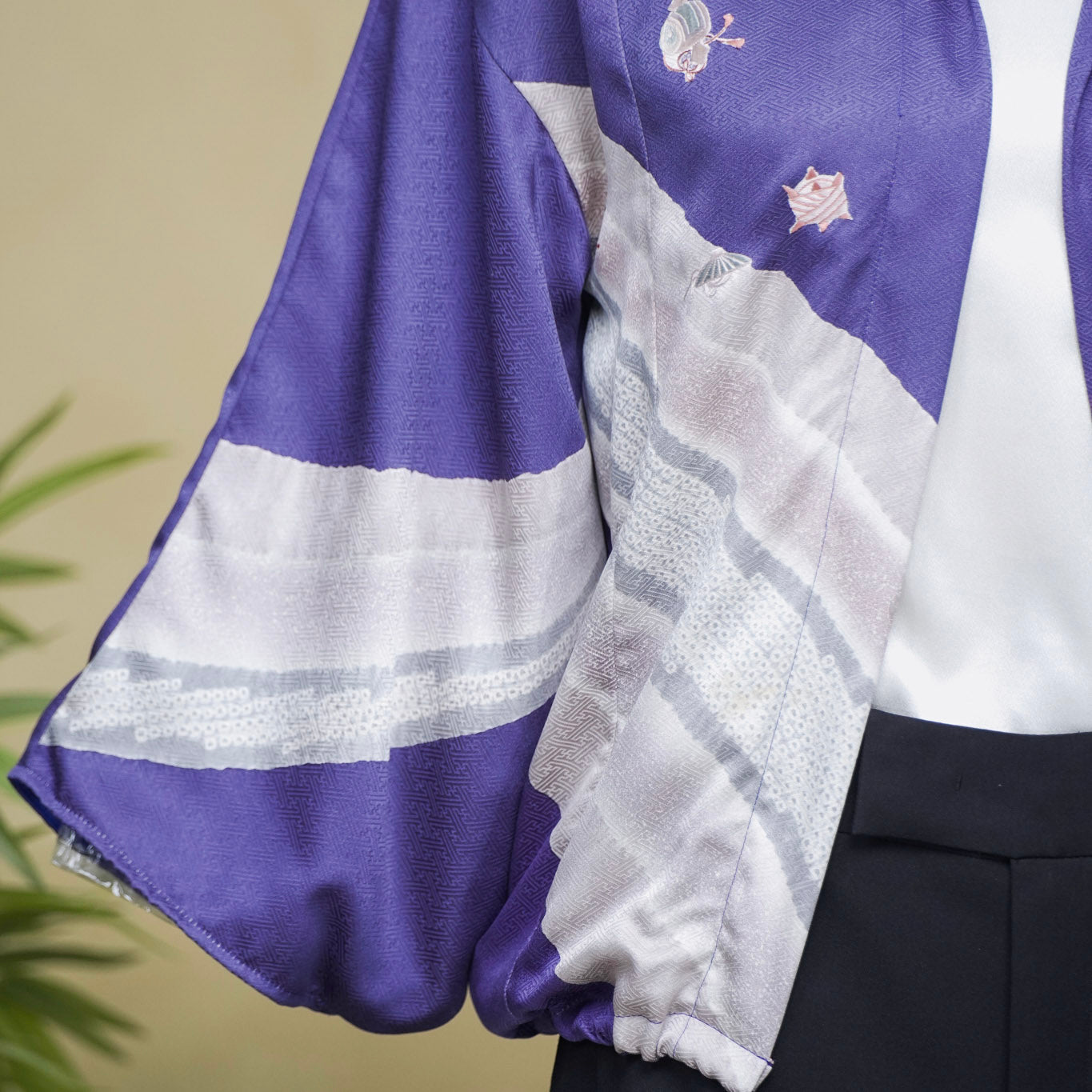 Premium On-hand: Violet Hoodie | H8289Y