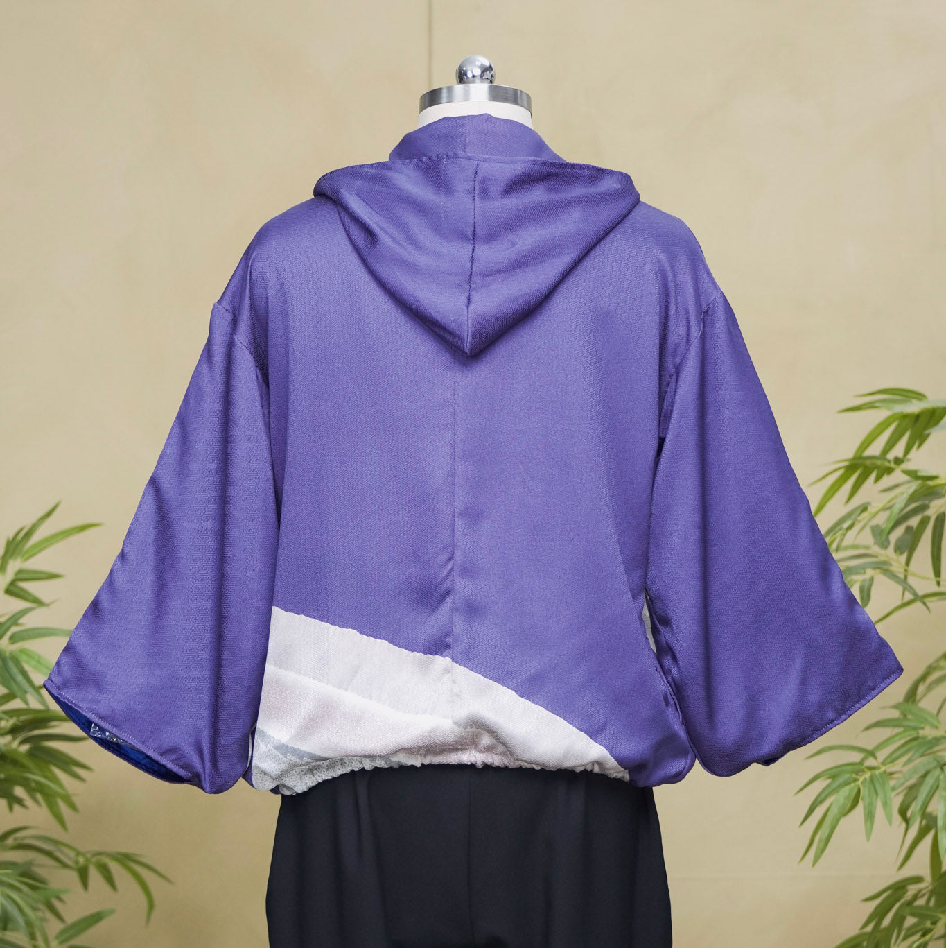 Premium On-hand: Violet Hoodie | H8289Y