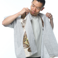 Load image into Gallery viewer, On-hand: Men's Linen Polo Gray, Harry Size (XL)
