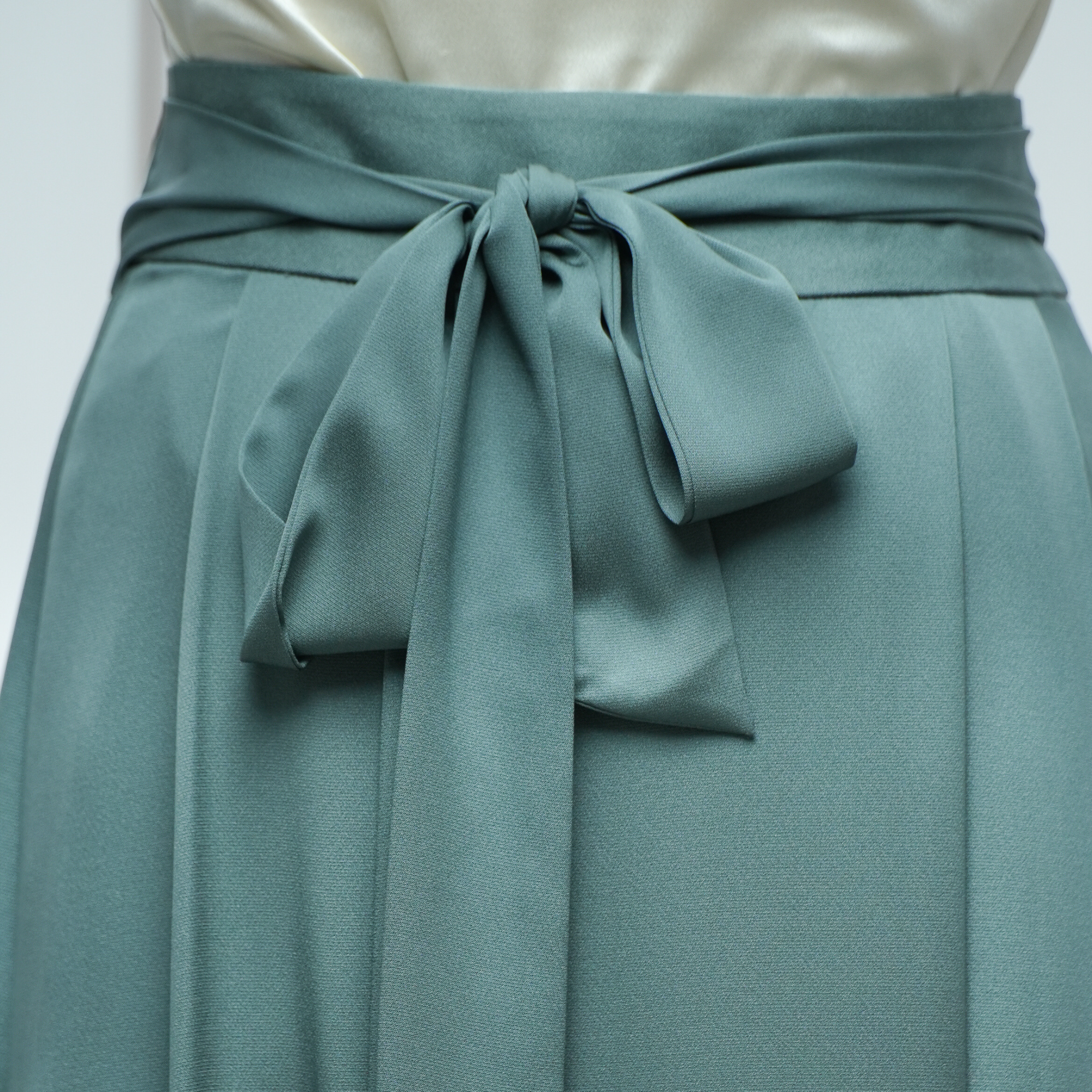 Premium On-hand: Emerald color Hanbok Skirt | HS7082 | 2P
