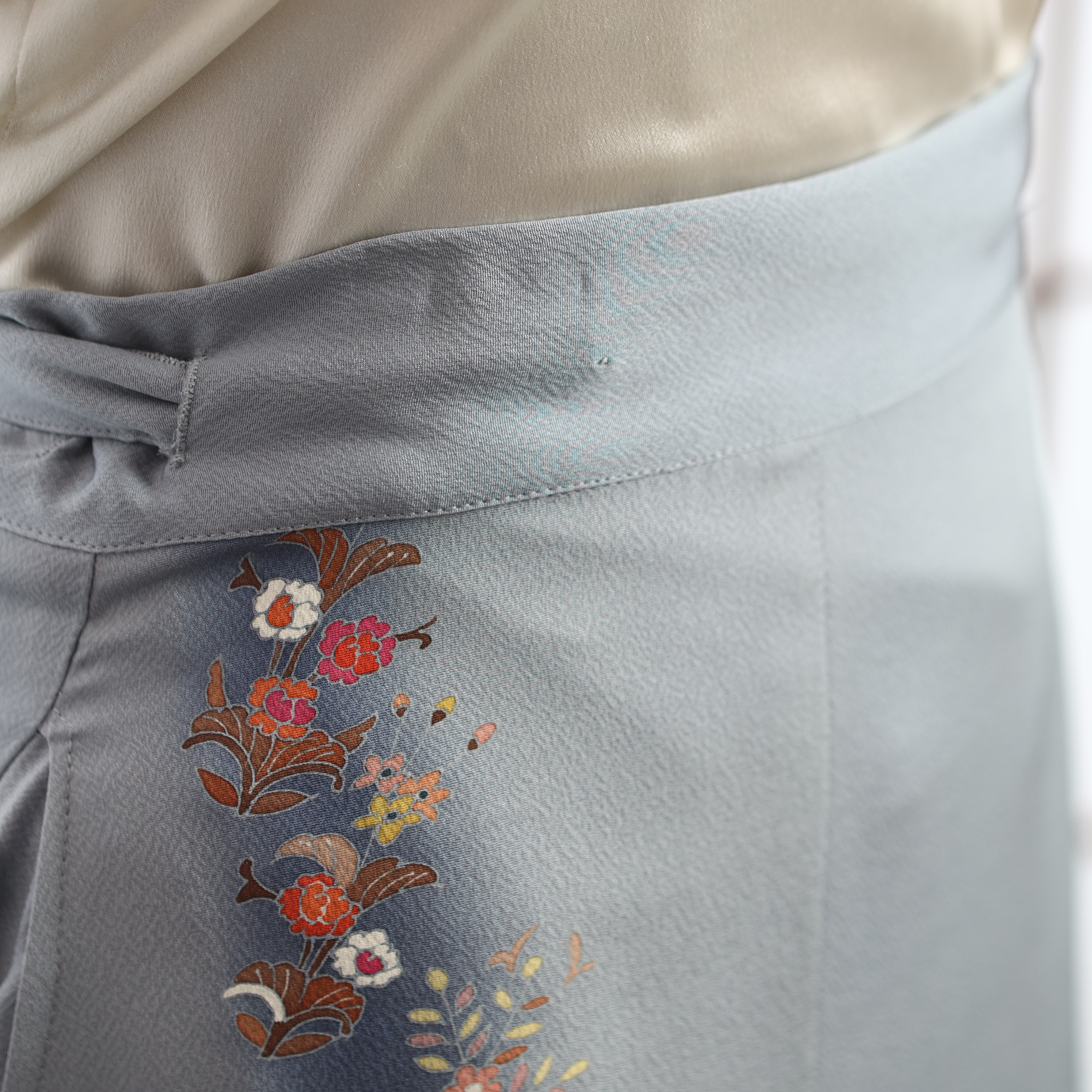 Premium On-hand: Blue Wrap skirt | WS7246Y | 2P