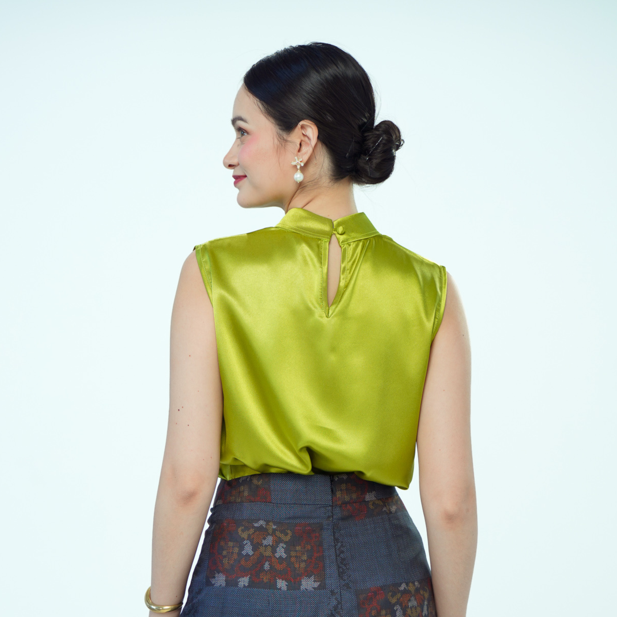 On-hand item: Citron yellow Silk Cotton Halter neck top