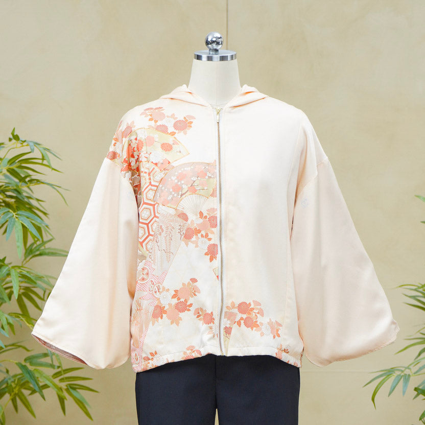 First Time Promo On-hand: Cream Hoodie With Zipper | HWZ8019Y